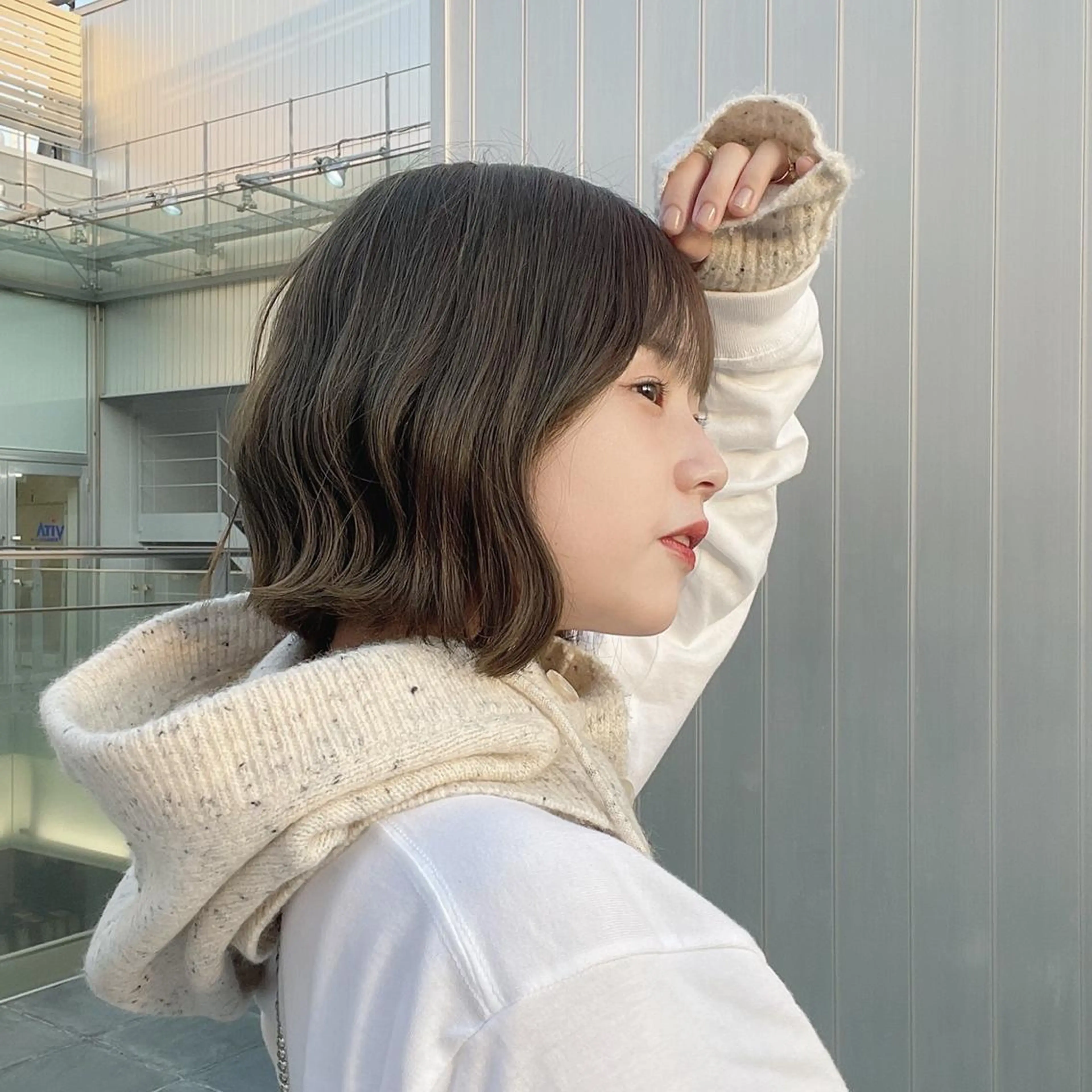 ミディアム ヘアカラー りん🌷︎名古屋 ブリーチカラーのヘアスタイル