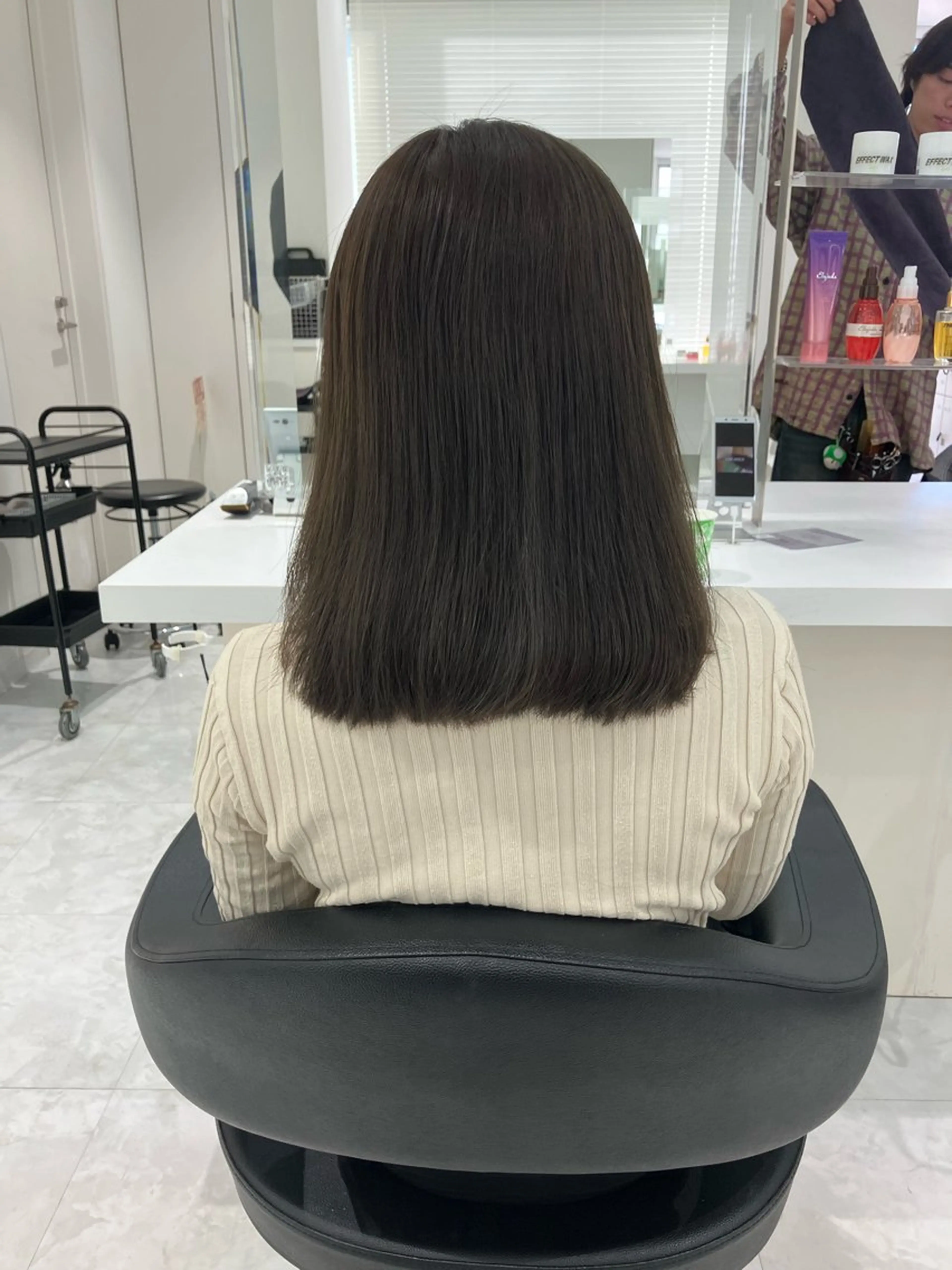 セミロング カラー ヘアアレンジ 💓ブリーチ特化 透明感💓あい💓のヘアスタイル