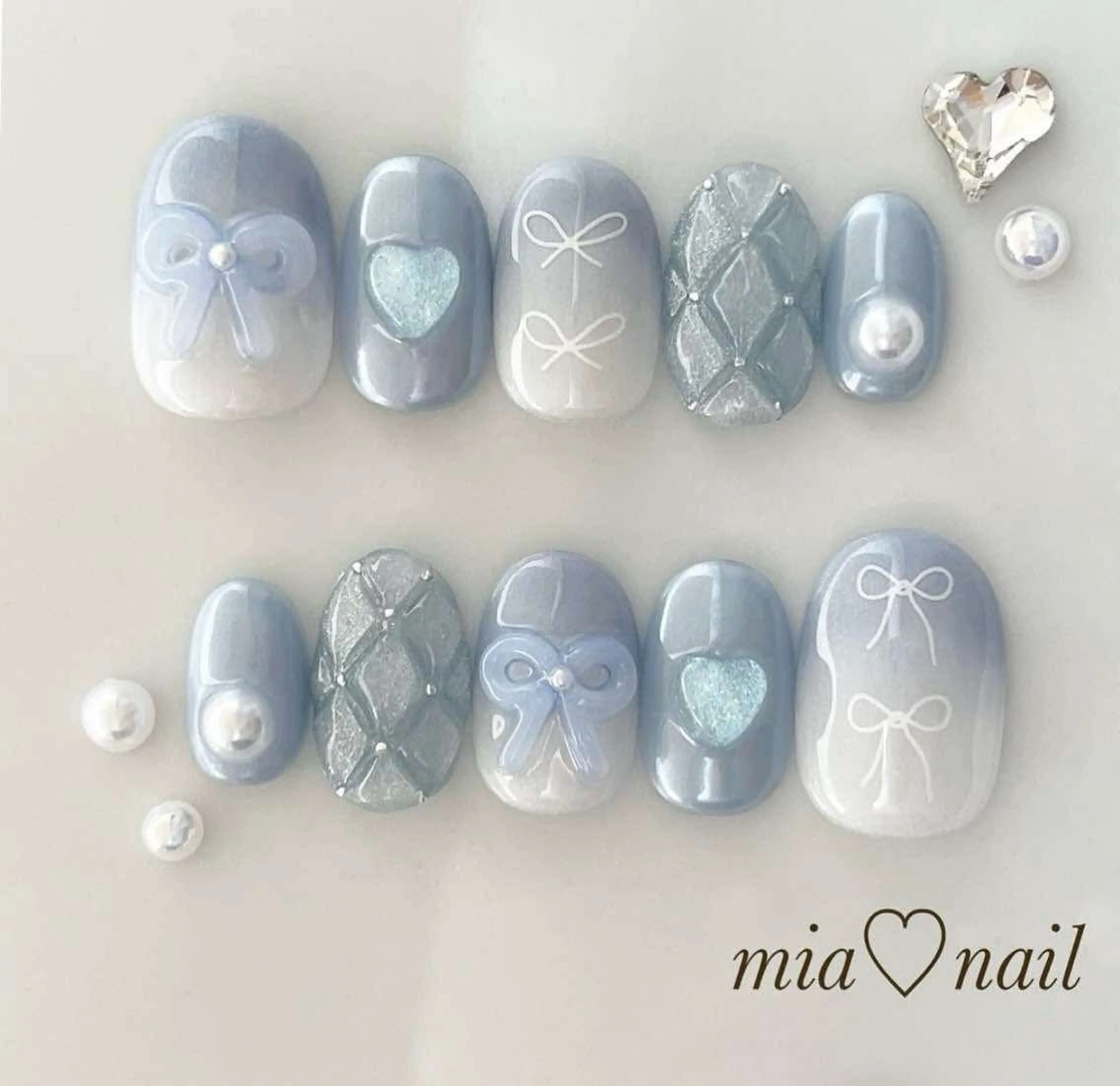 ネイル オーロラネイル チークネイル 長さ出し フットネイル フレンチネイル Lee Nails チップ長さだし専門店のネイルデザイン