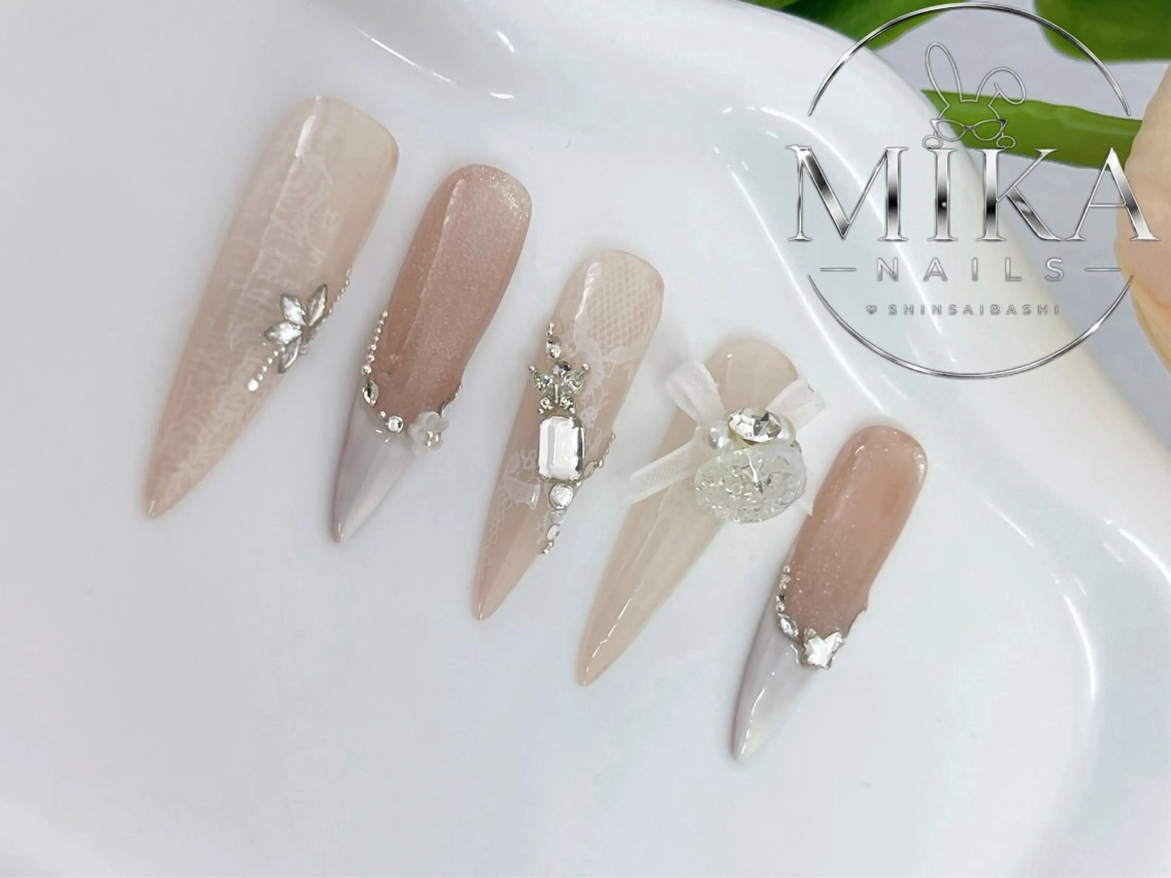 ネイル Mika Nails 心斎橋のネイルデザイン
