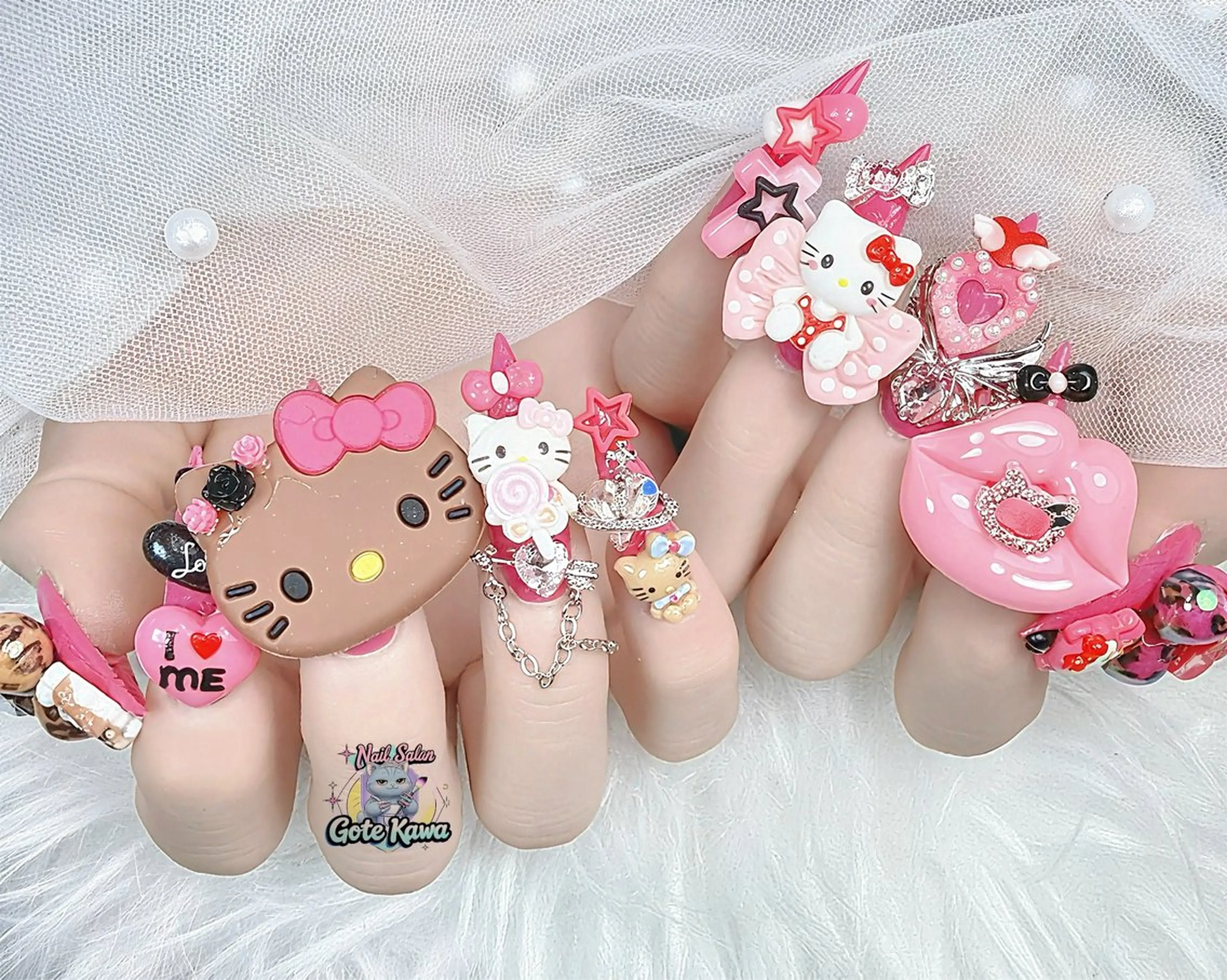 ネイル ハート ピンク ハンドネイル ハンドケア Gote Kawa nail salonのネイルデザイン