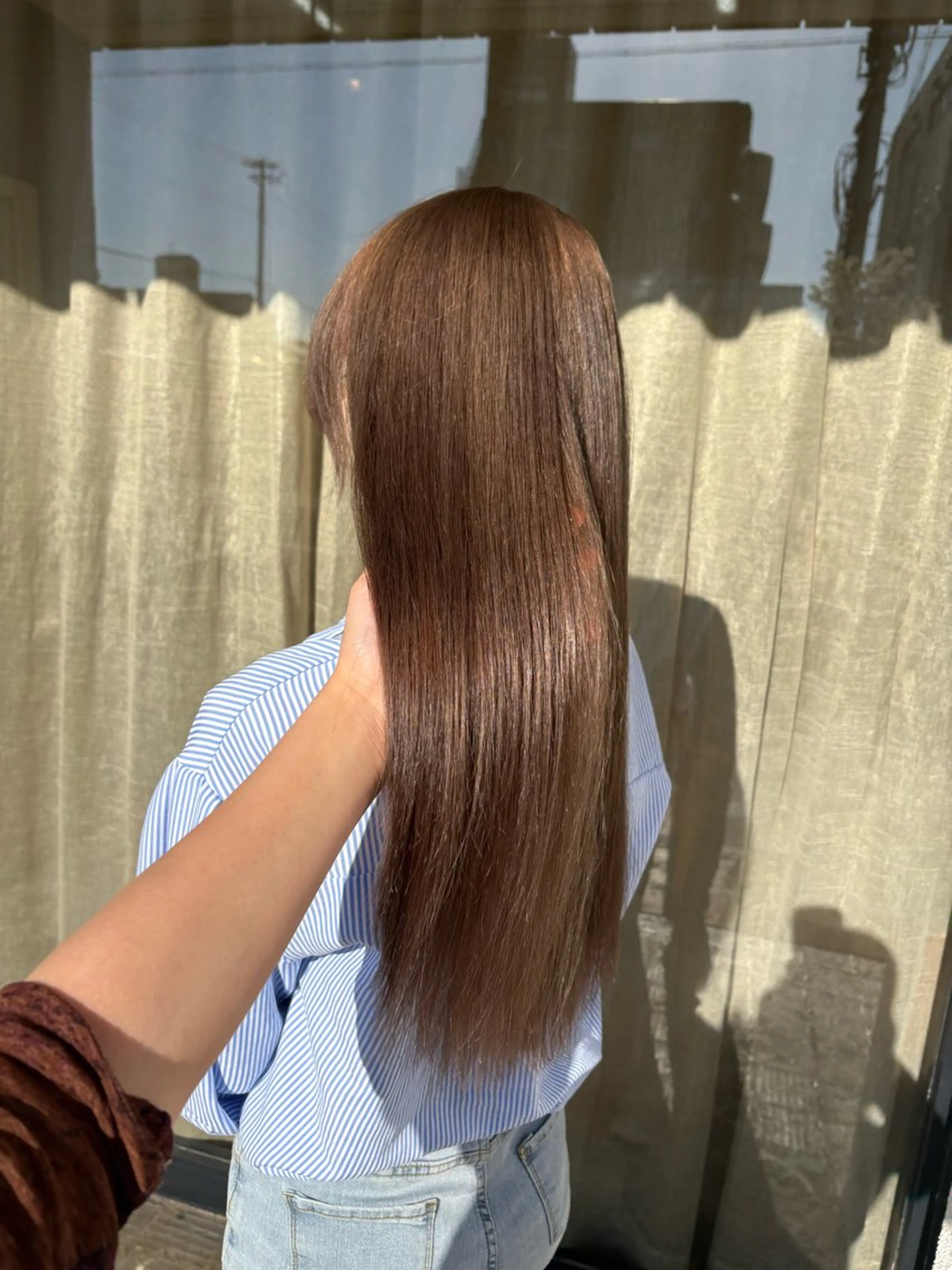 ロング カット ヘアカラー 樽川 紗月のヘアスタイル