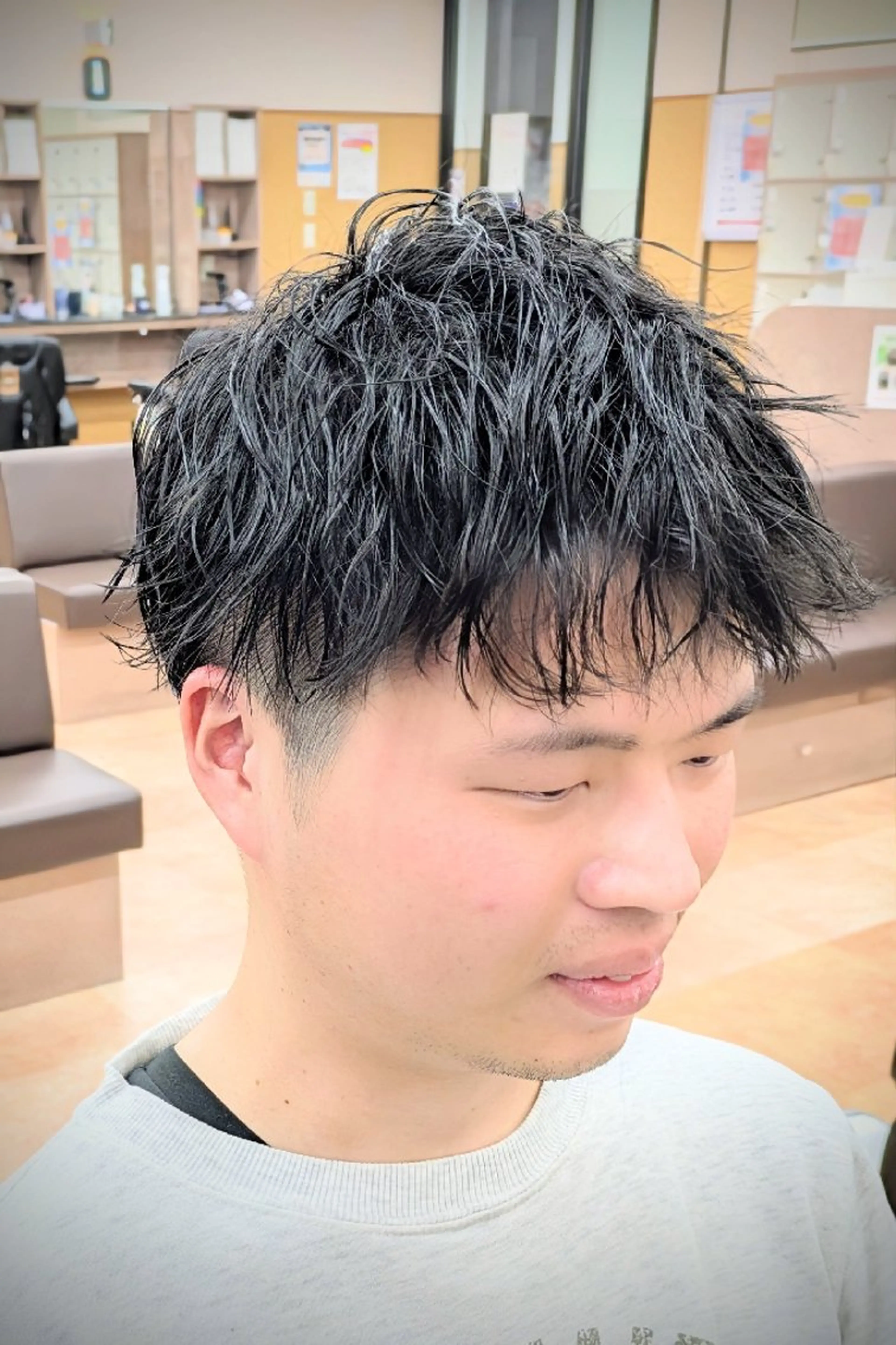ショート パーマ 理容プラージュ燕三条 福井のヘアスタイル