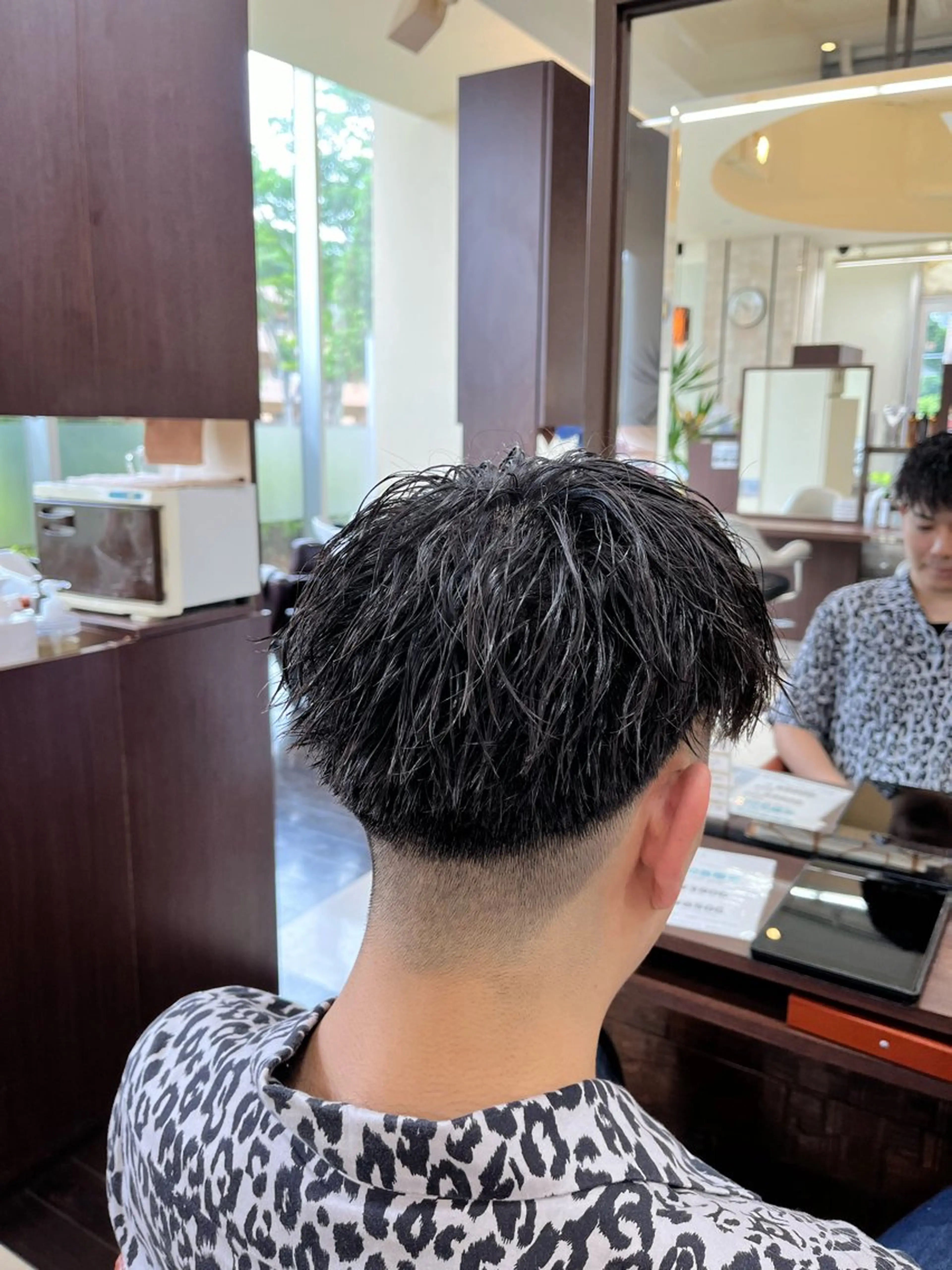 ショート パーマ メンズ マッシュ 刈り上げ 🧊メンズ特化🧊 高木航希のヘアスタイル