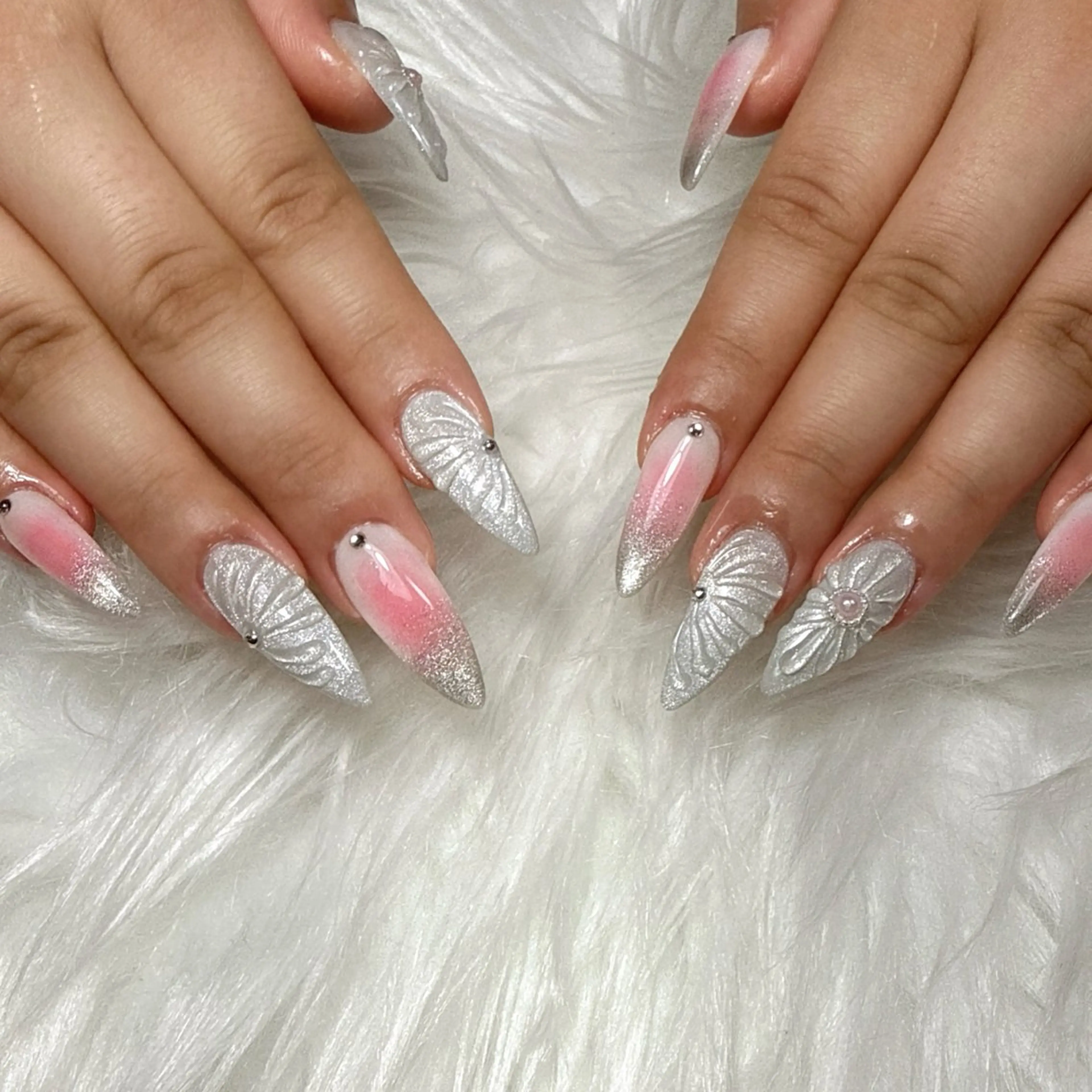 ネイル 持ち込み 春ネイル ハンドネイル L'ino nailのネイルデザイン