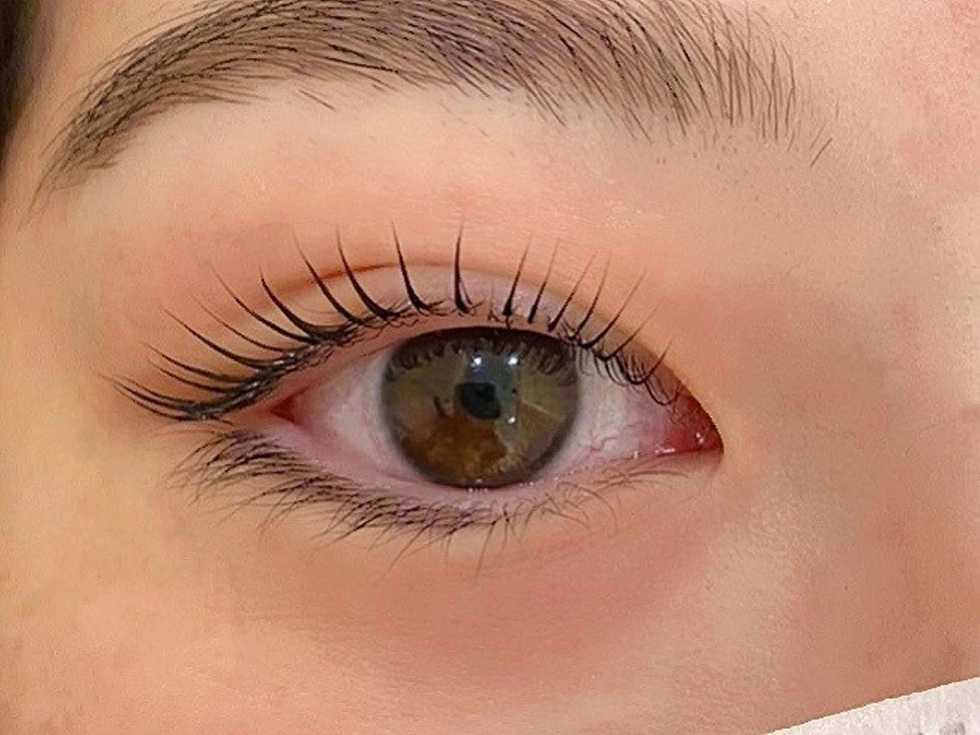 マツエク・マツパ 【束感まつ毛】 🐶Syunya🐶のヘアスタイル