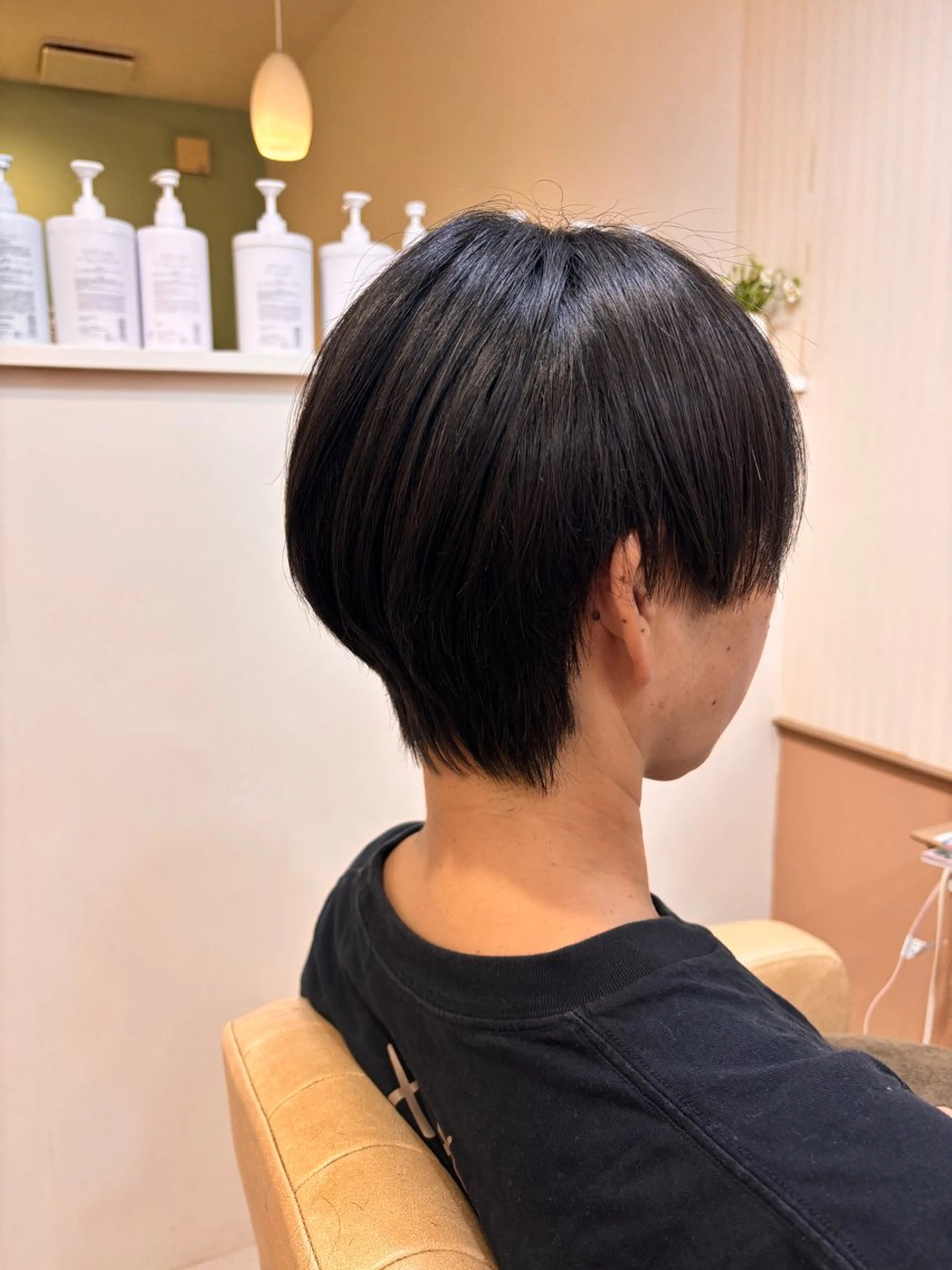 ショート 吉井 愛のヘアスタイル