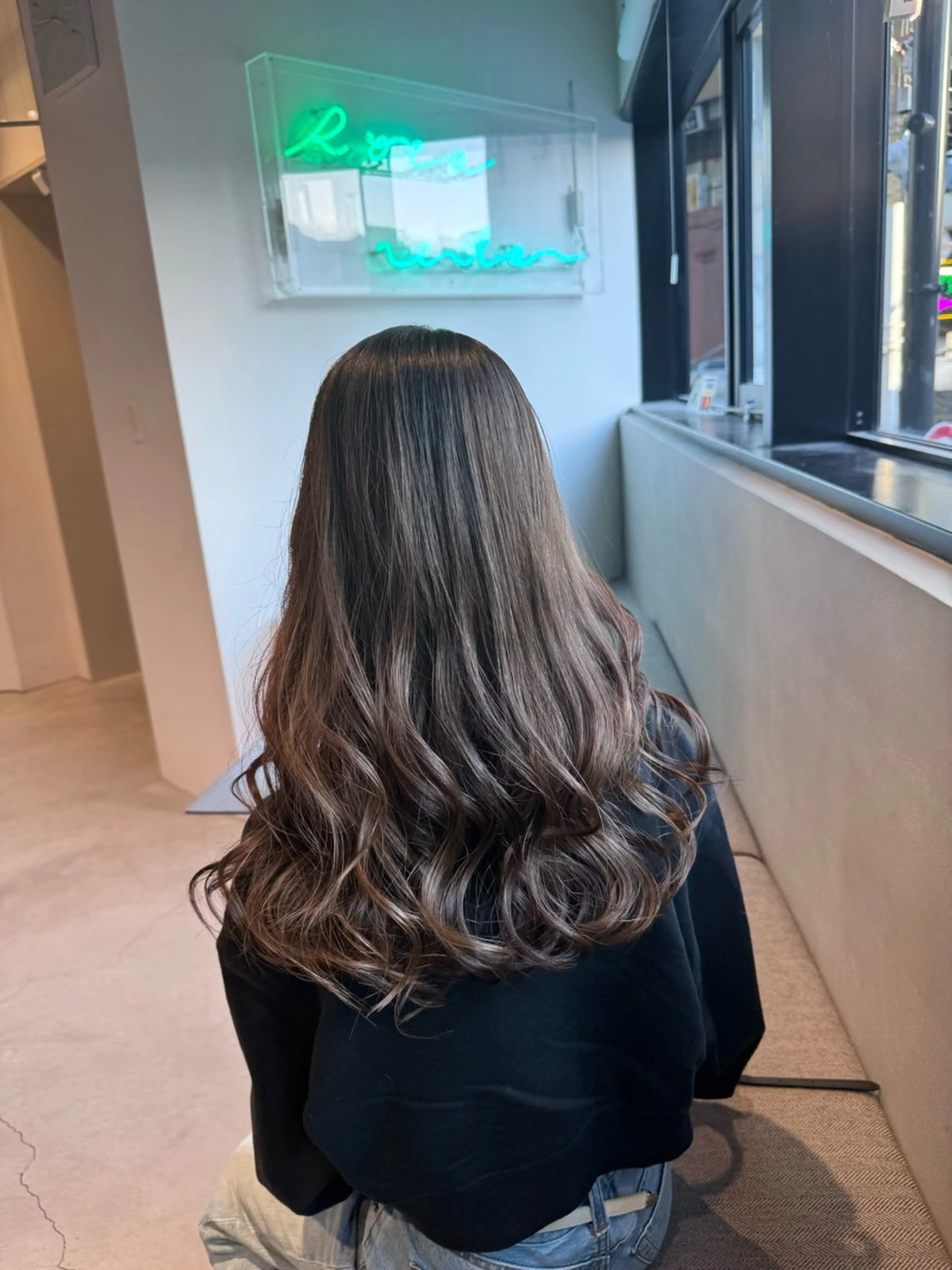 ロング カラー 中瀬愛梨 /ロカリタ/三条のヘアスタイル