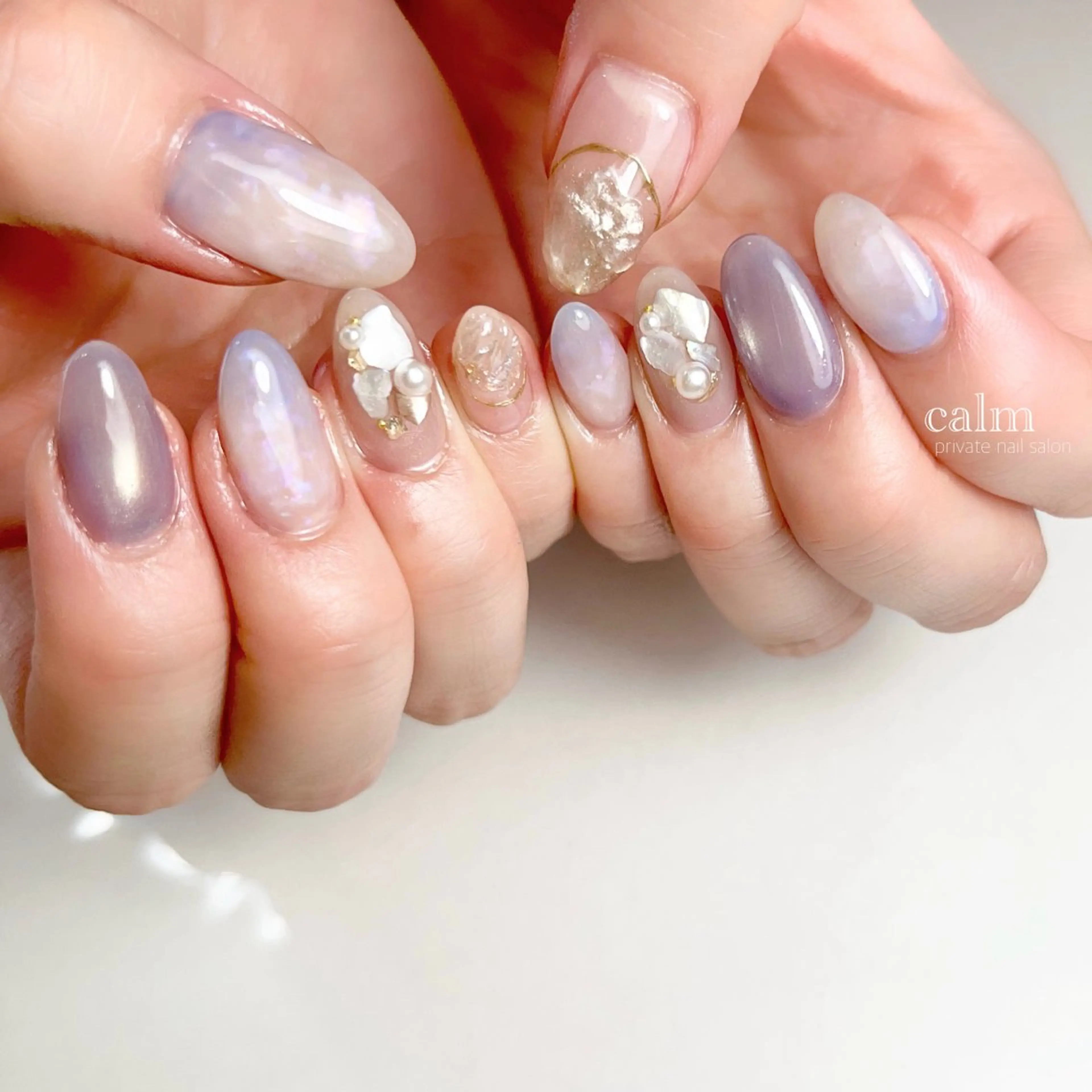 ネイル ハンドネイル calm 〔ｶｰﾑ〕のネイルデザイン