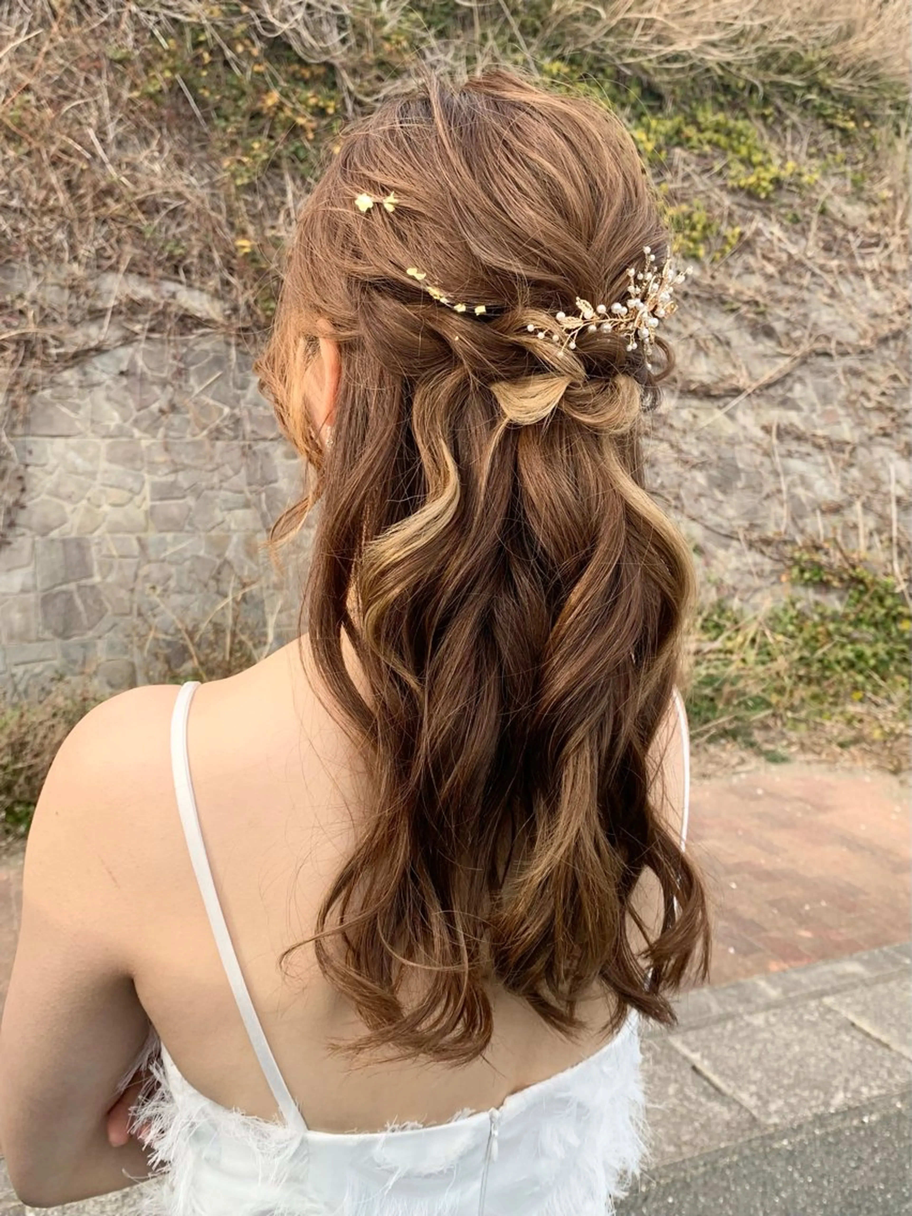 ヘアアレンジ 結婚式・ブライダル moeka レイヤー /艶カラー/韓国のヘアスタイル