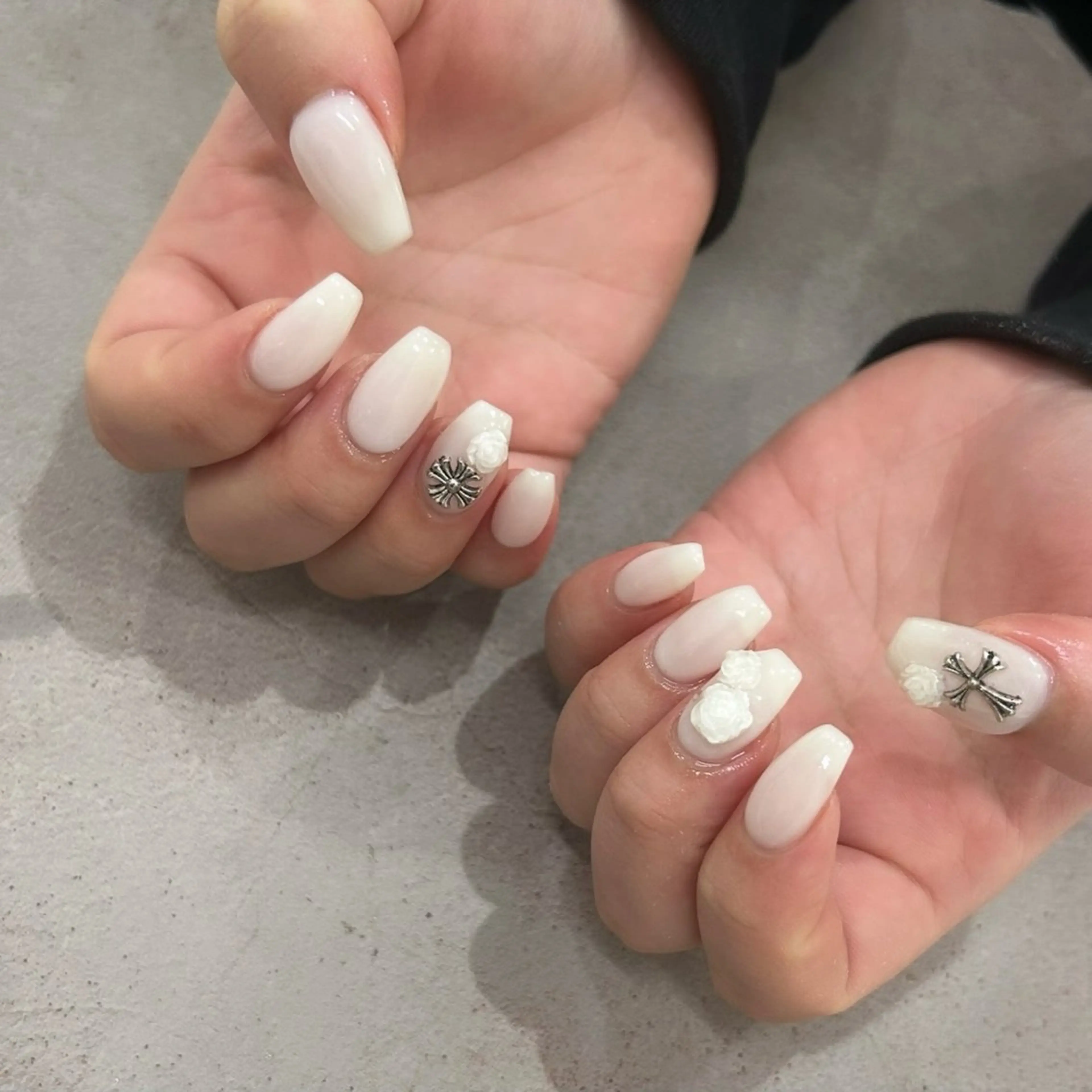 ネイル ワンカラーネイル ハンドネイル y’sbeauty 本町店のネイルデザイン