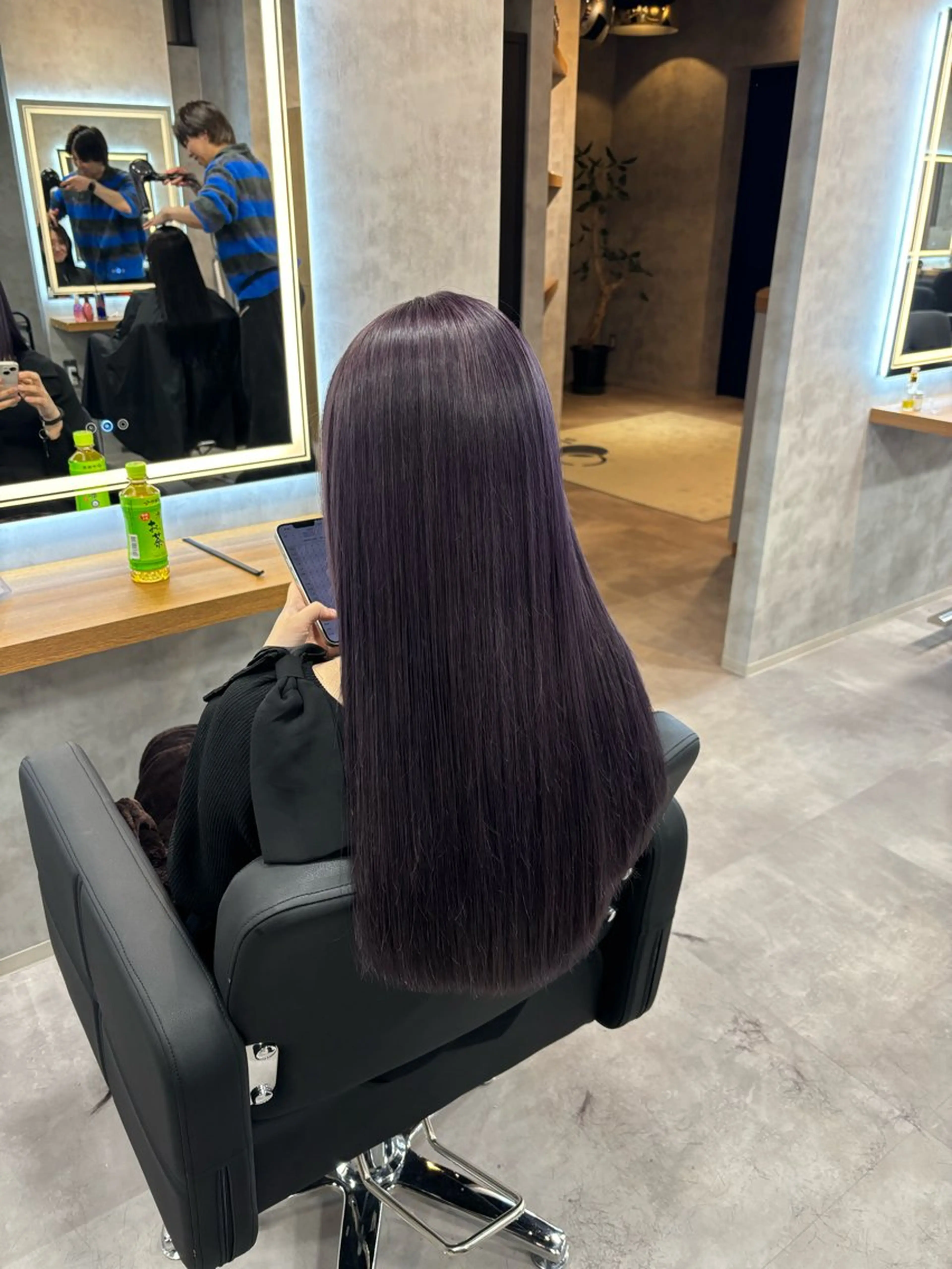 ロング カラー パーマ ヘアアレンジ 透明感ブリーチカラー 🌈TOMOHIROのヘアスタイル