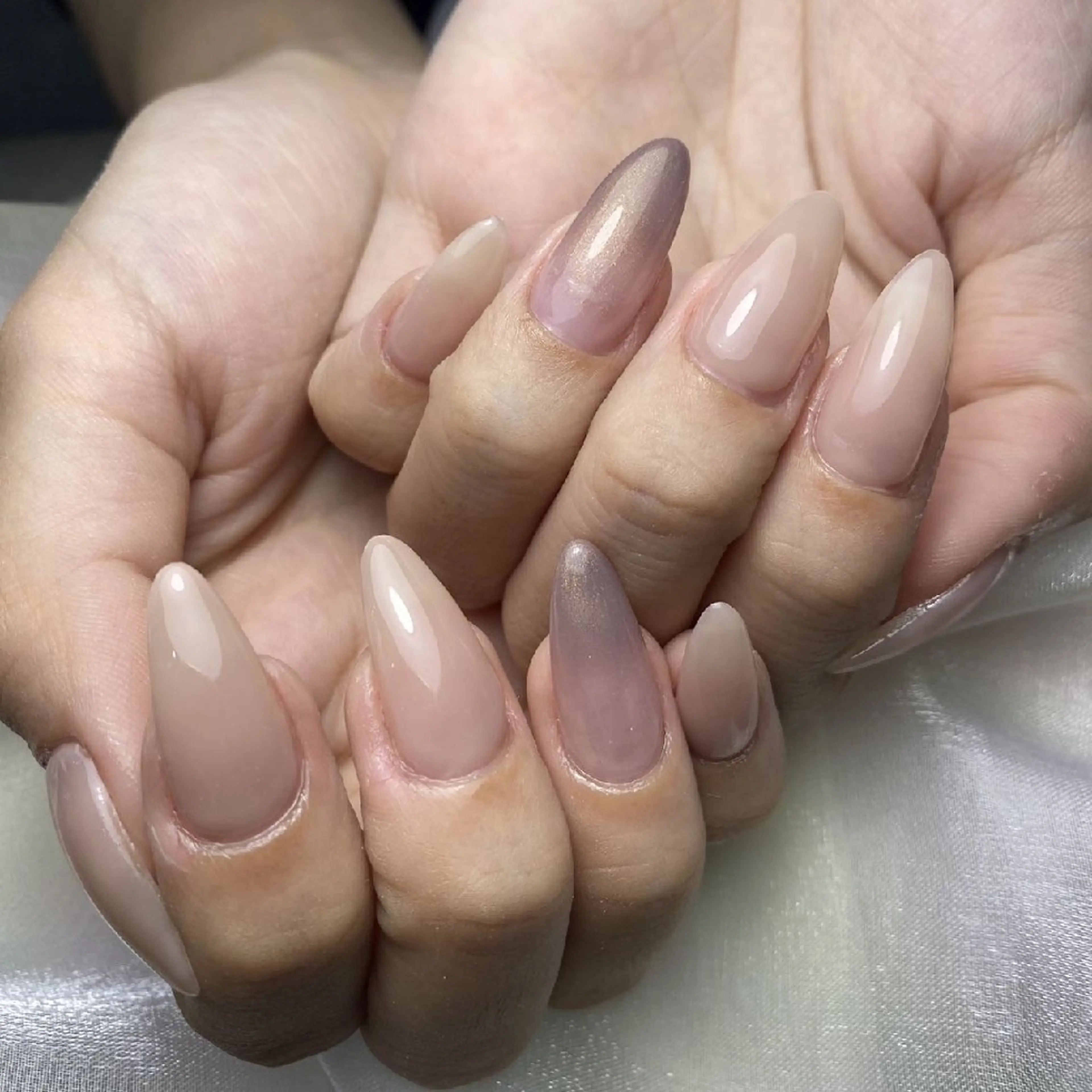 ネイル アートネイル フラワーネイル フットネイル フレンチネイル ジェルネイル ハンドネイル UM Nail Salonのネイルデザイン