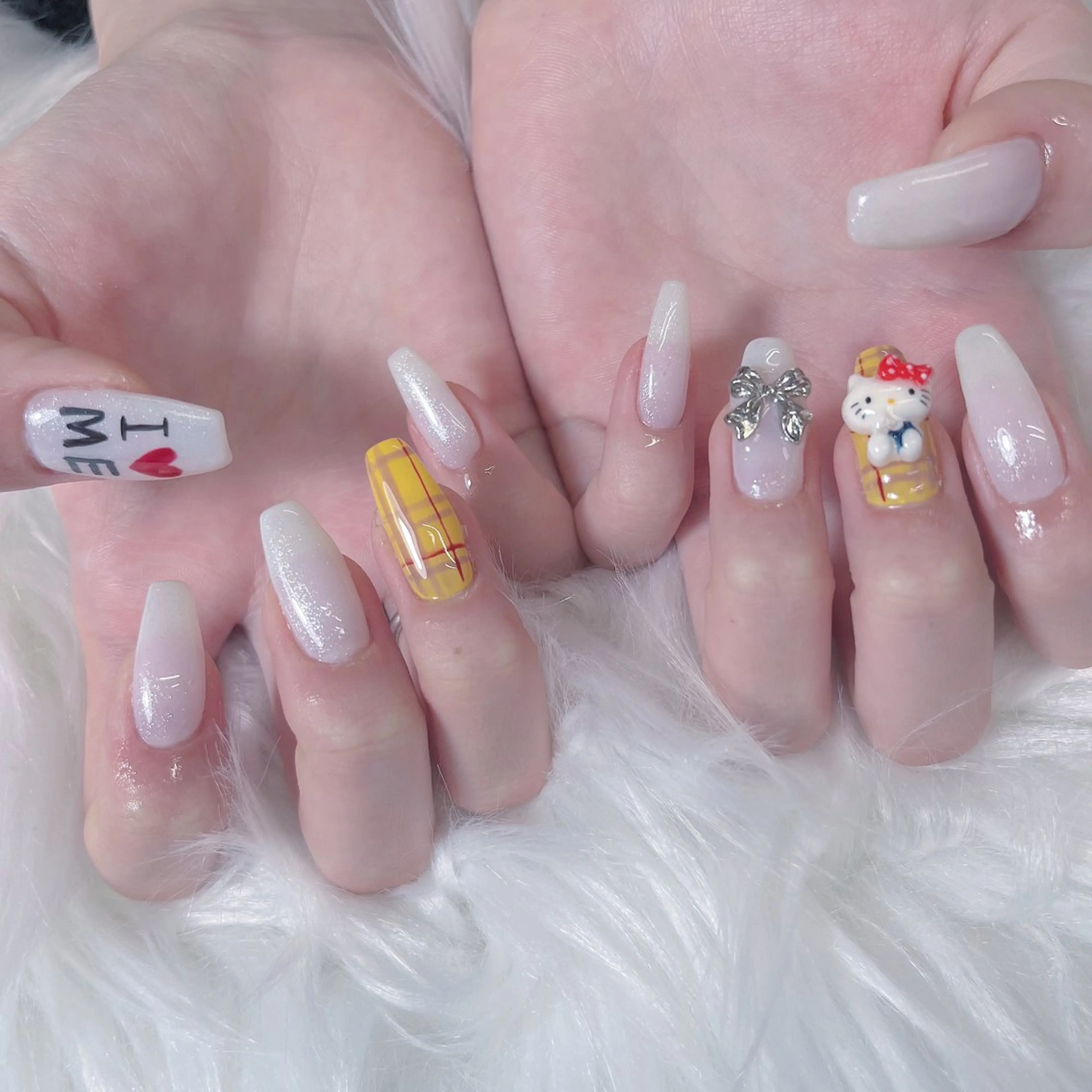 ネイル Maya 🧊🫧‪のネイルデザイン