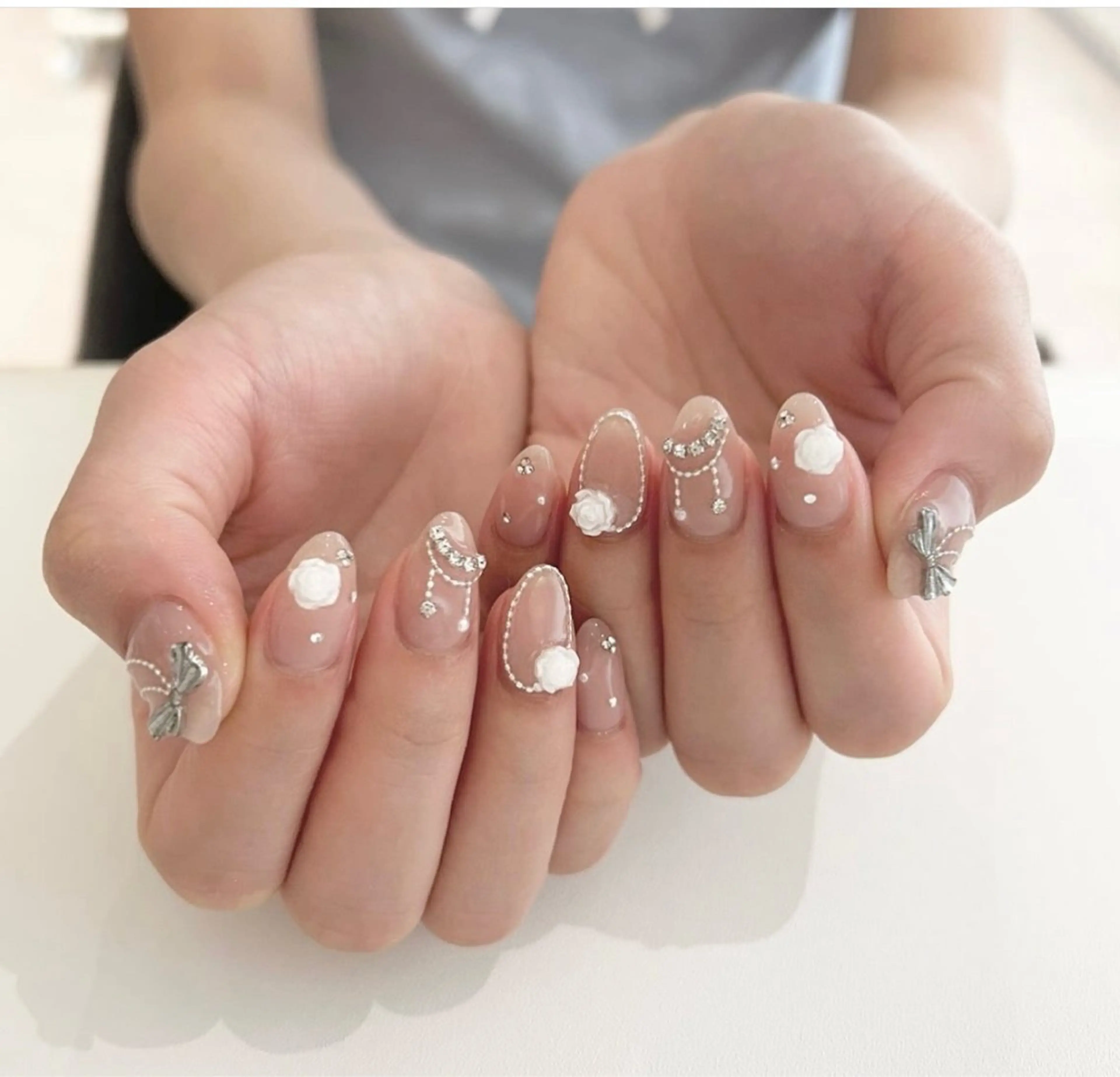 ネイル HIN NAILのネイルデザイン