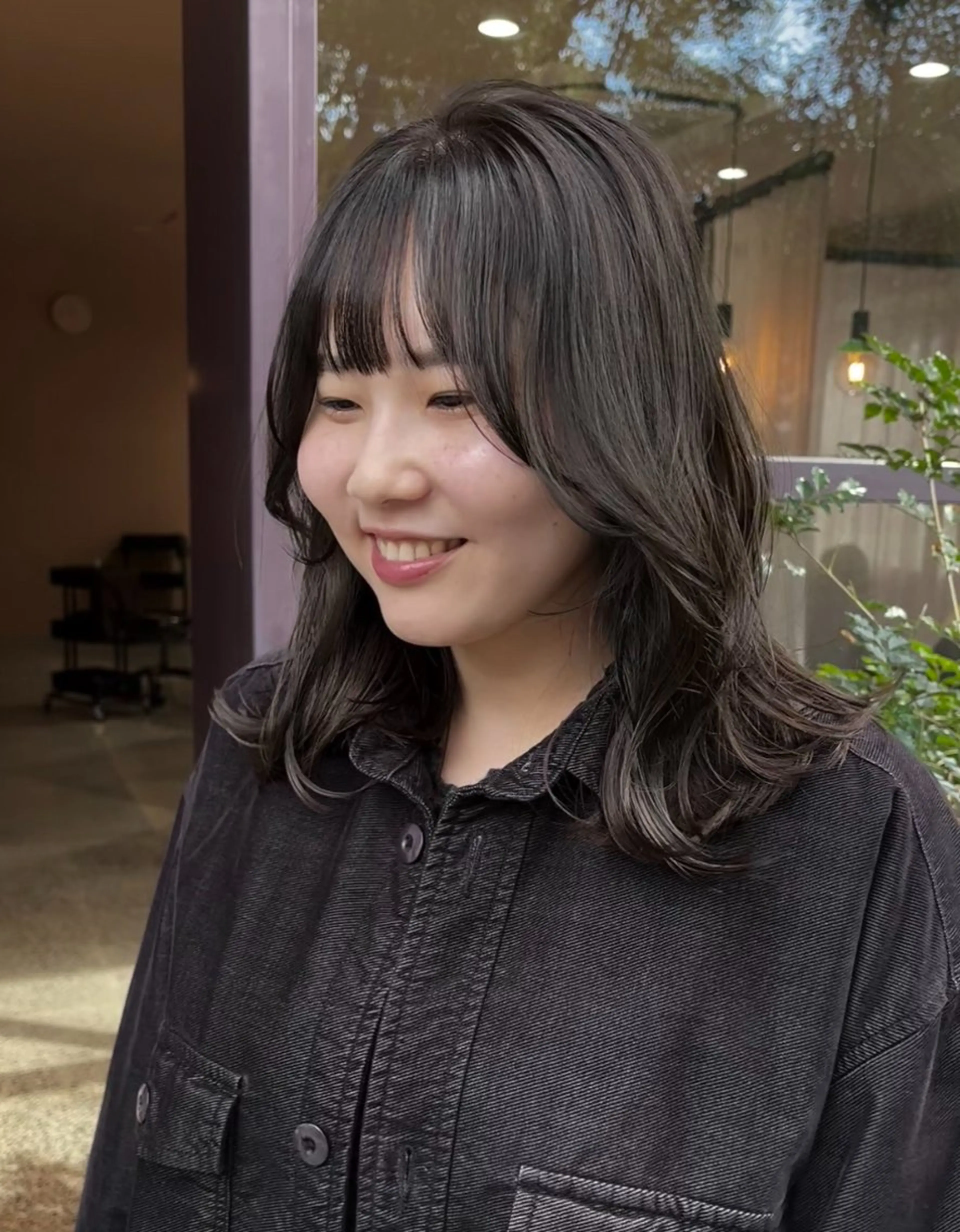 ミディアム 髪質改善 小顔カット トリートメント カット ヘアカラー トリートメント やまぐち もえかのヘアスタイル