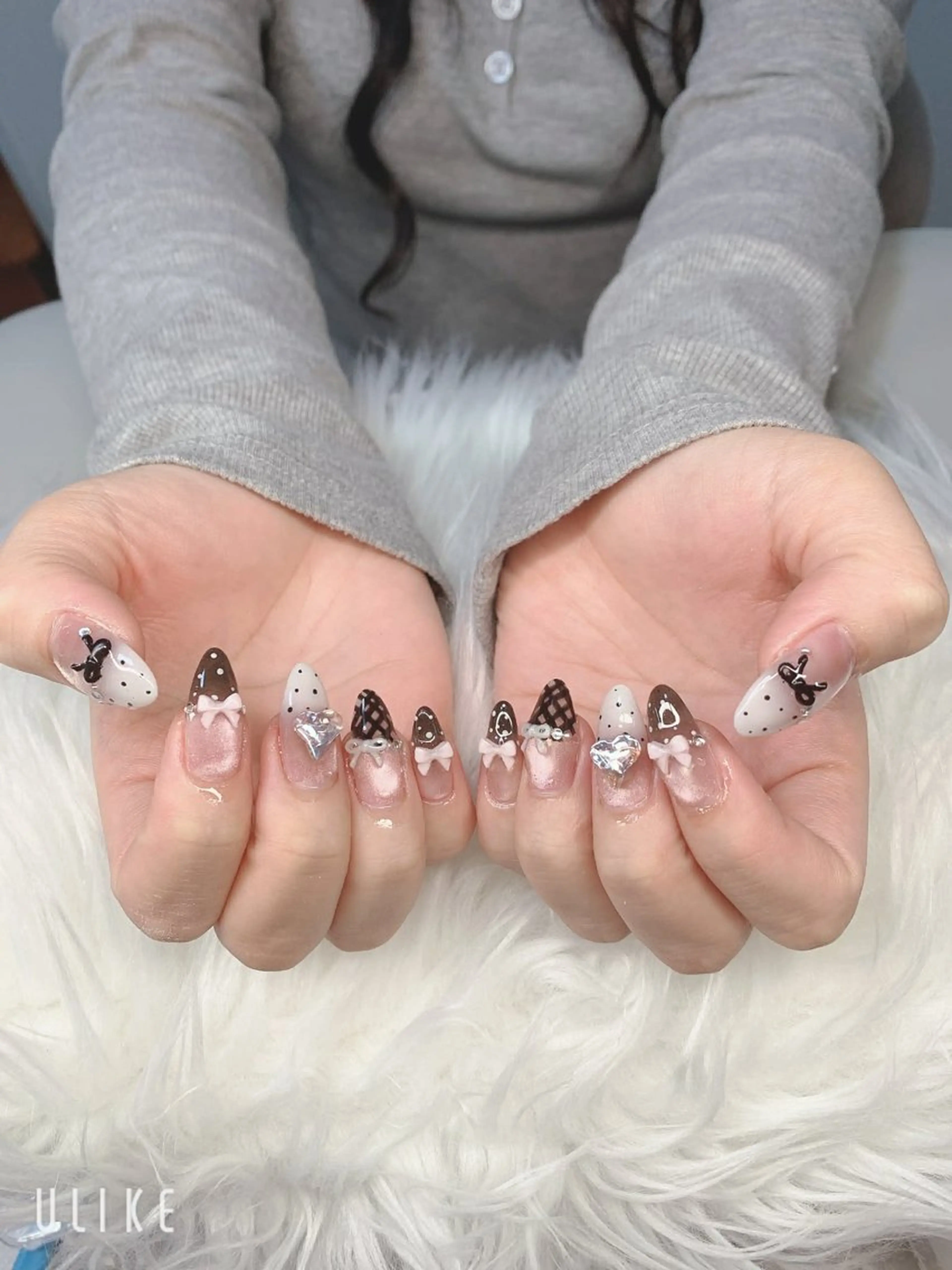 ネイル ハンドネイル T.Lee Nail Lilyのネイルデザイン