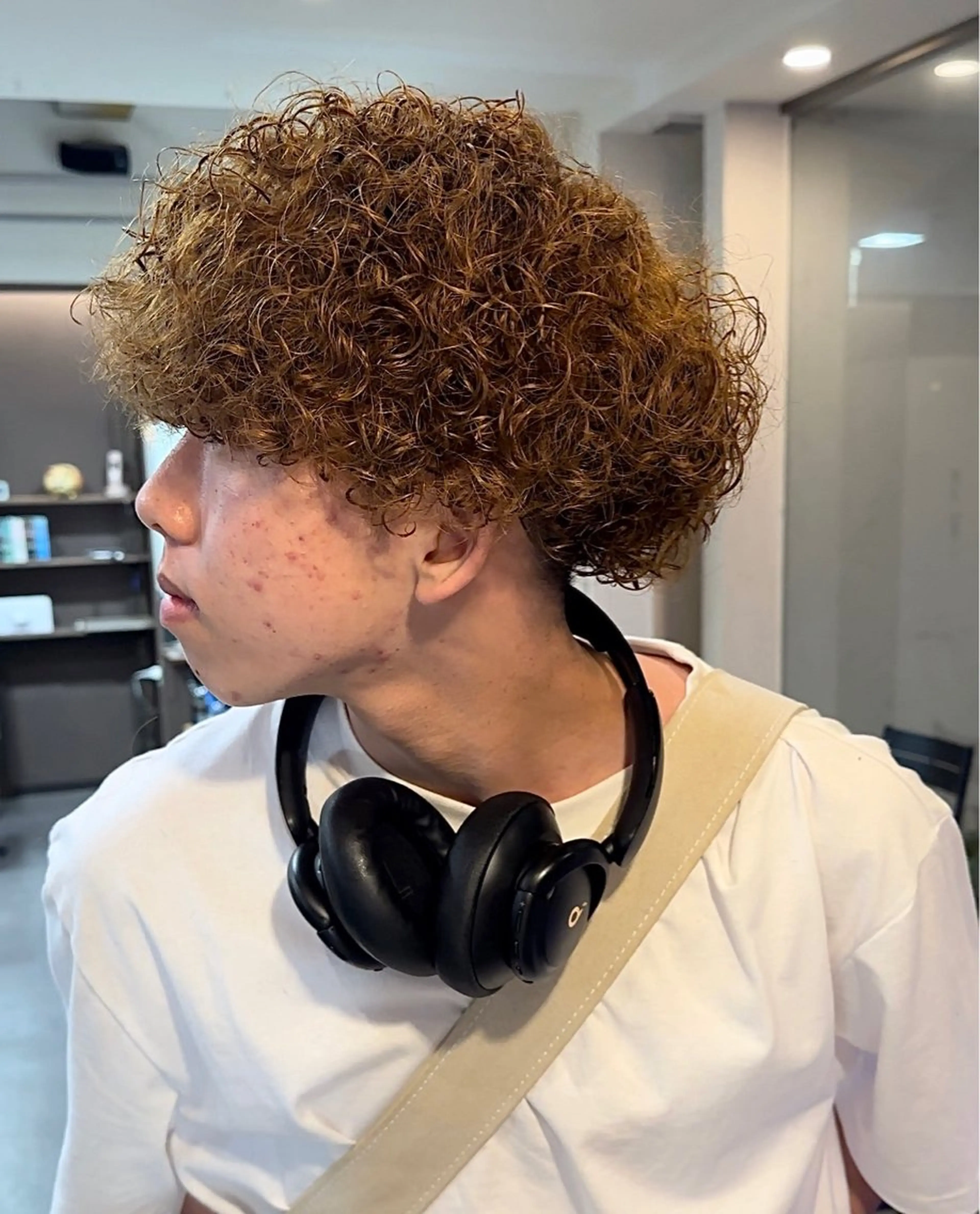 パーマ メンズ メンズパーマ プードルパーマ スペインカール メンズツイストパーマ ツイストスパイラルパーマ カット パーマ 年間2000名担当◎ パーマ職人/仲原佑樹のヘアスタイル