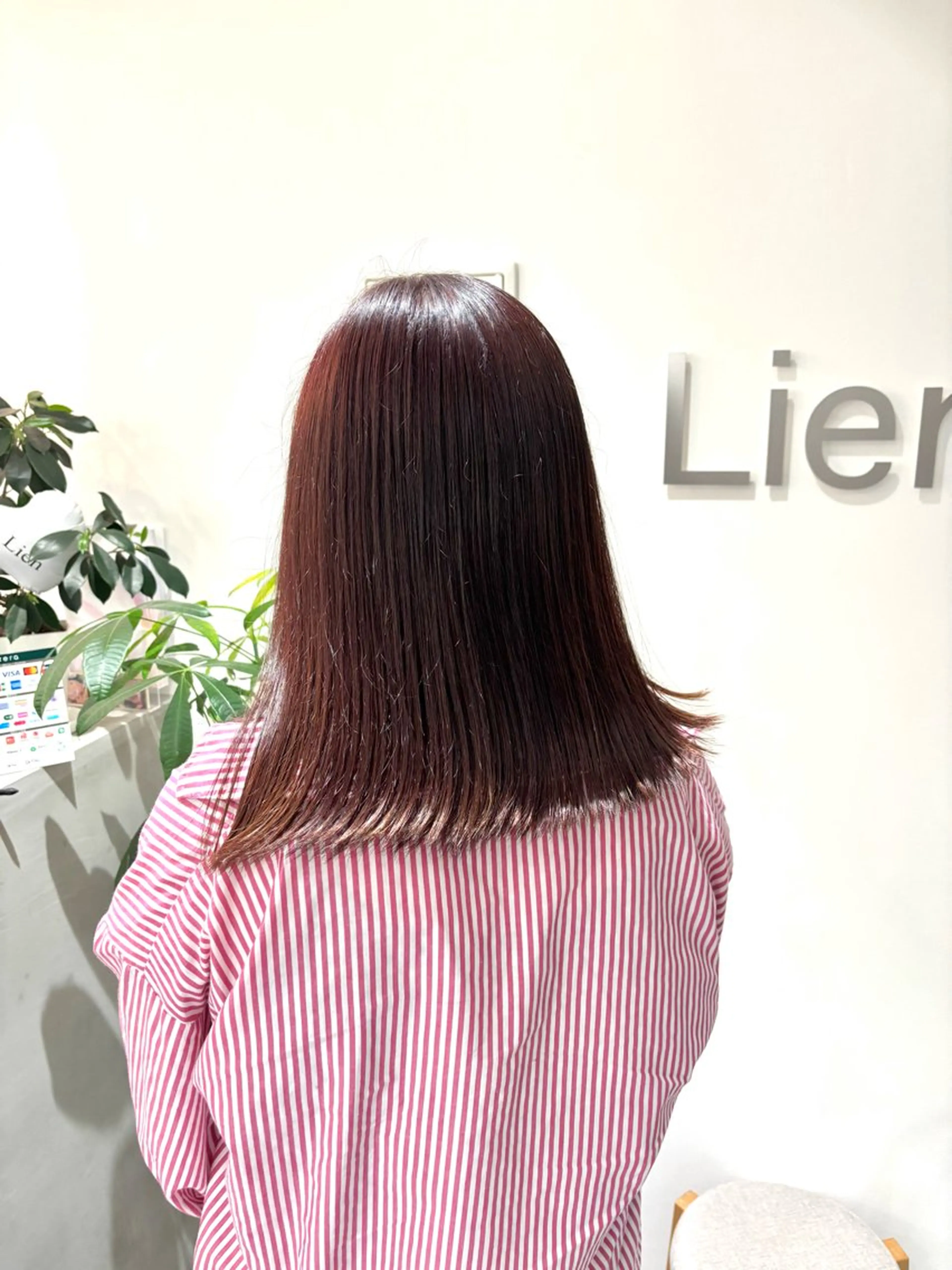 カラー Akane lienのヘアスタイル
