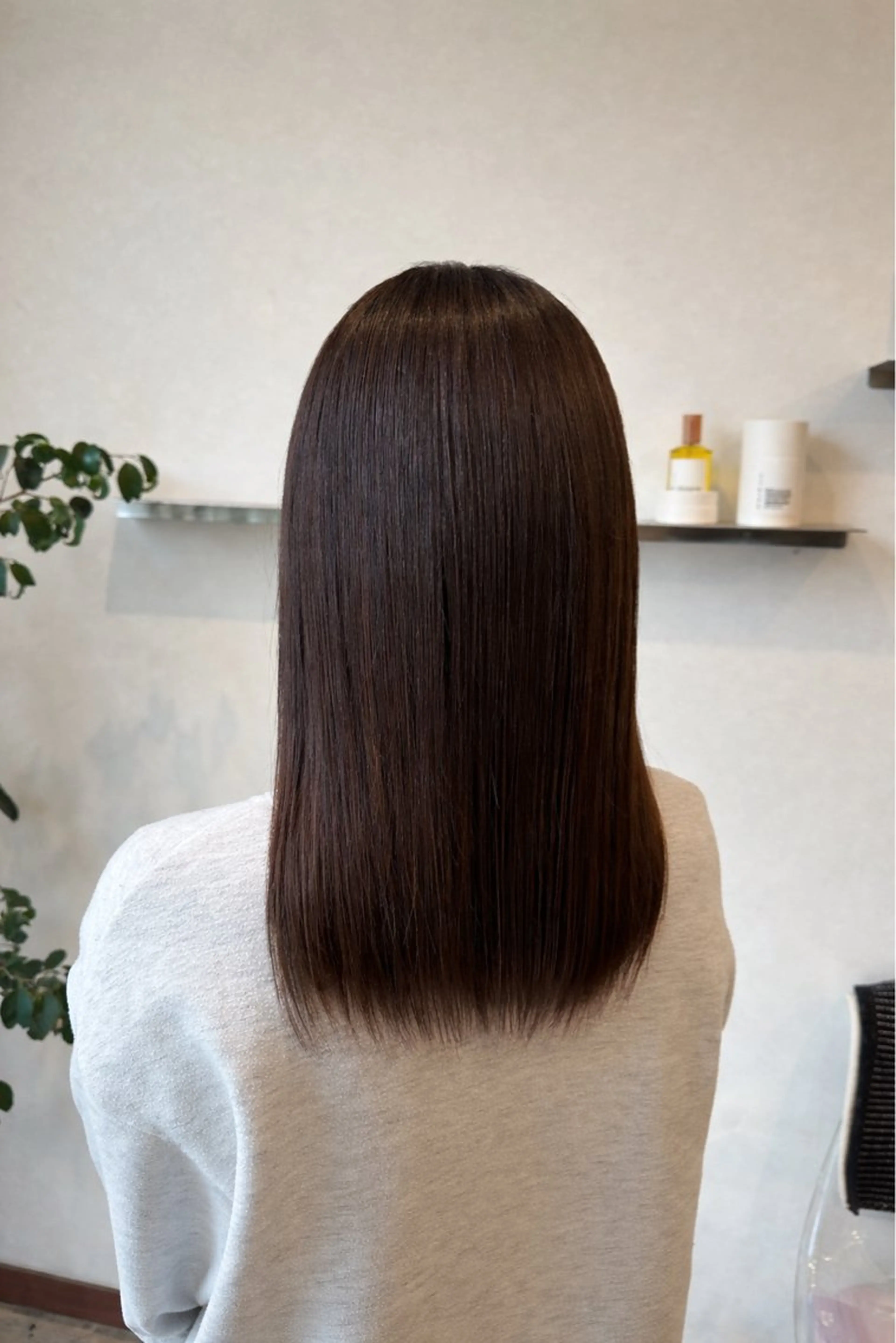 ミディアム カラー ヘアカラー トリートメント ShowBit ／mioのヘアスタイル