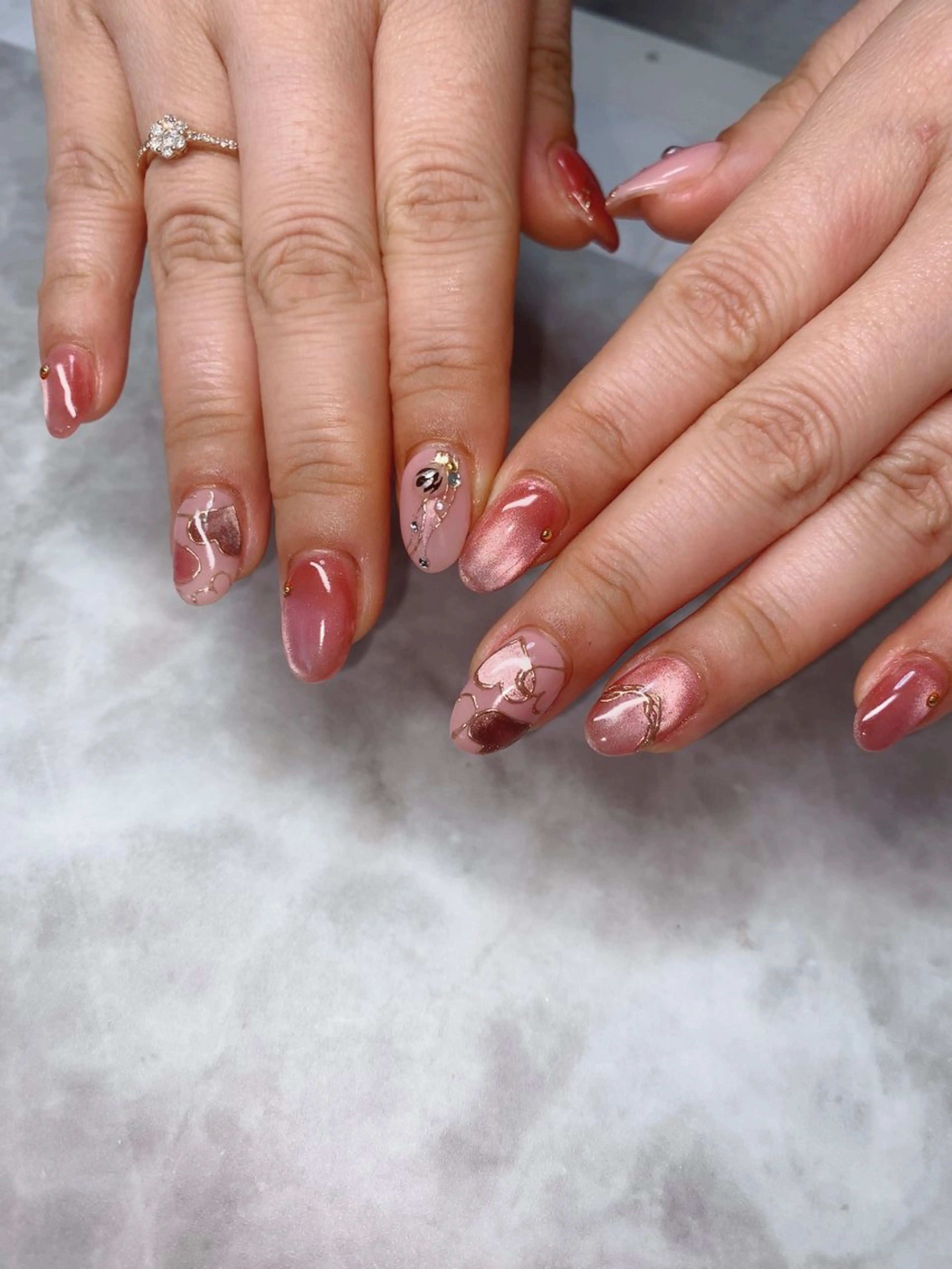 ネイル ハンドネイル C. NAILSのネイルデザイン