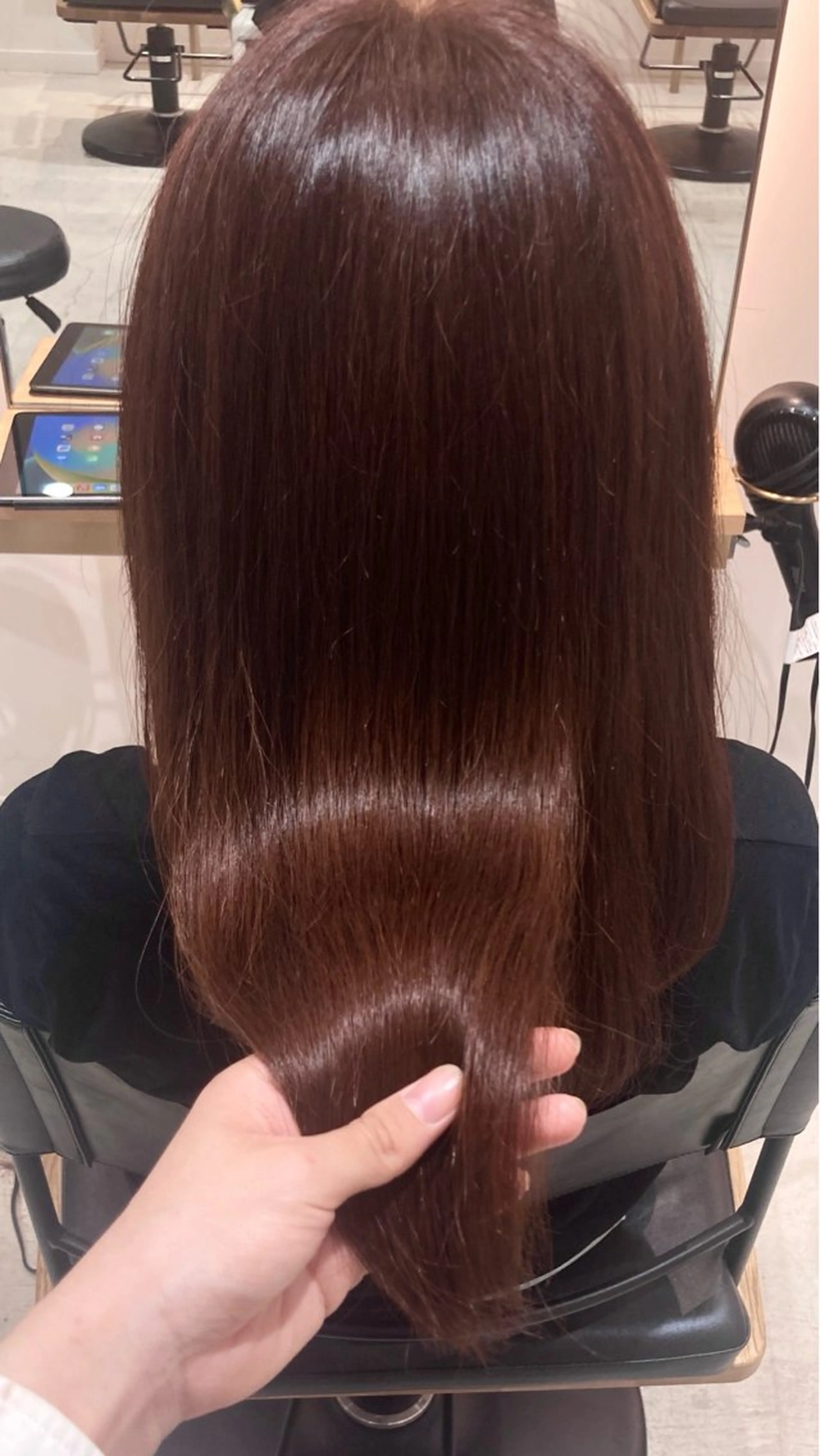 ミディアム カラー 久野紗愛 【髪質改善　艶髪】のヘアスタイル