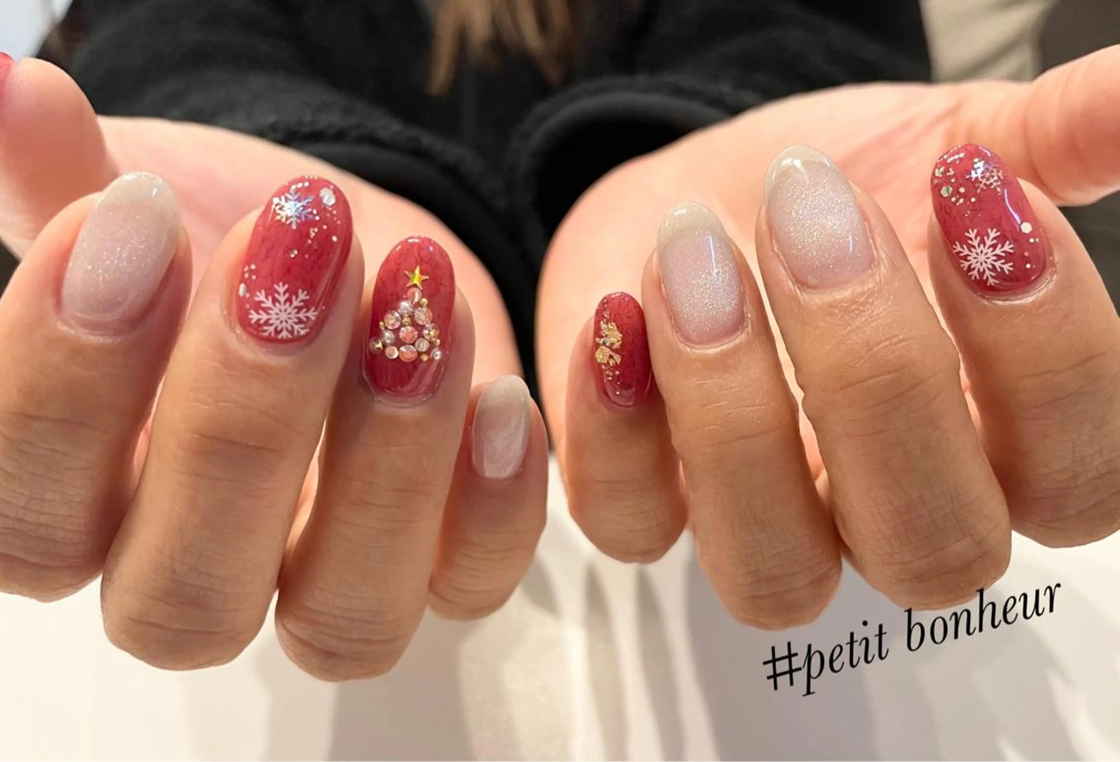 ネイル ジェルネイル キラキラネイル マグネットネイル ワンカラーネイル ストーンネイル Mas Miのネイルデザイン