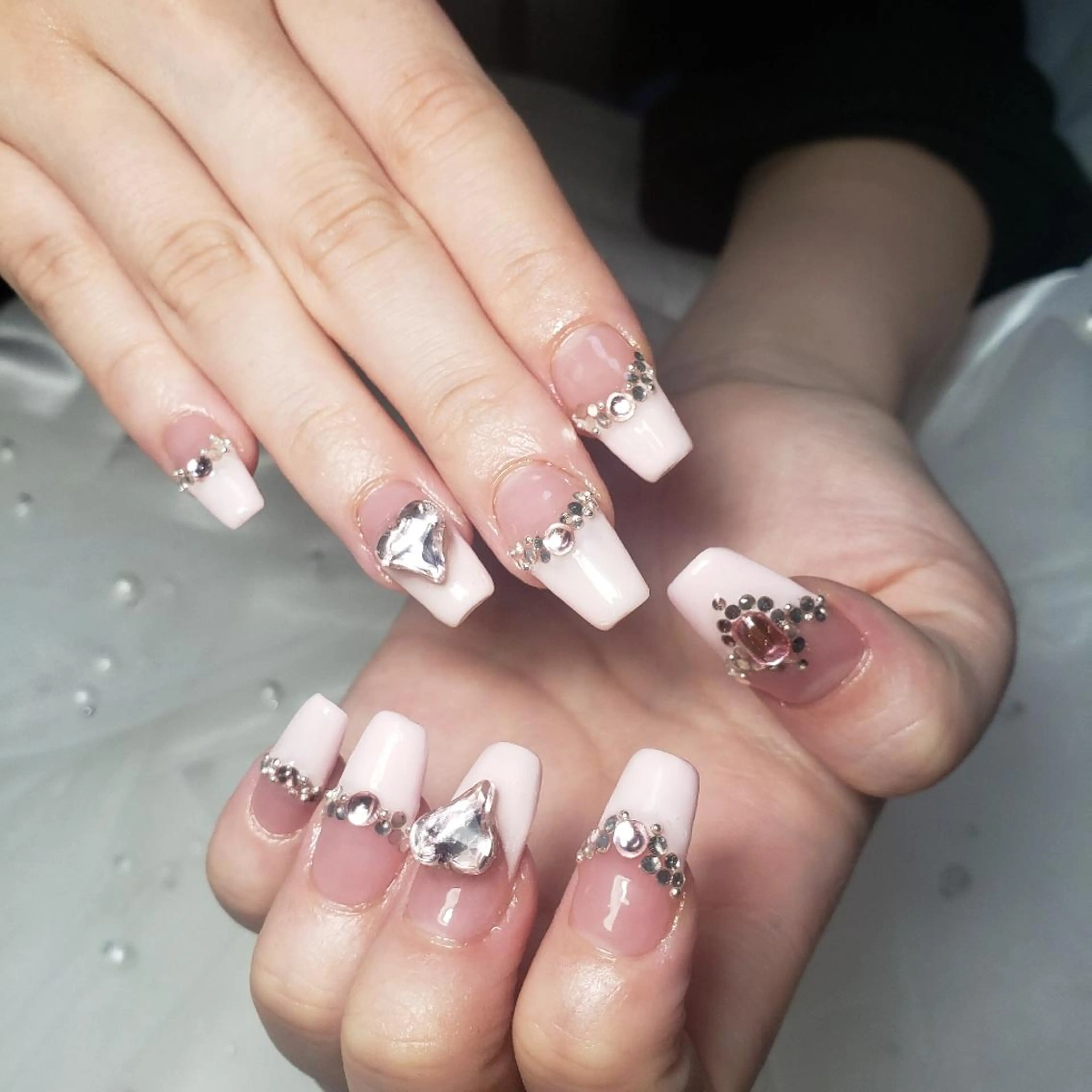 ネイル ビジュード ネイルのネイルデザイン