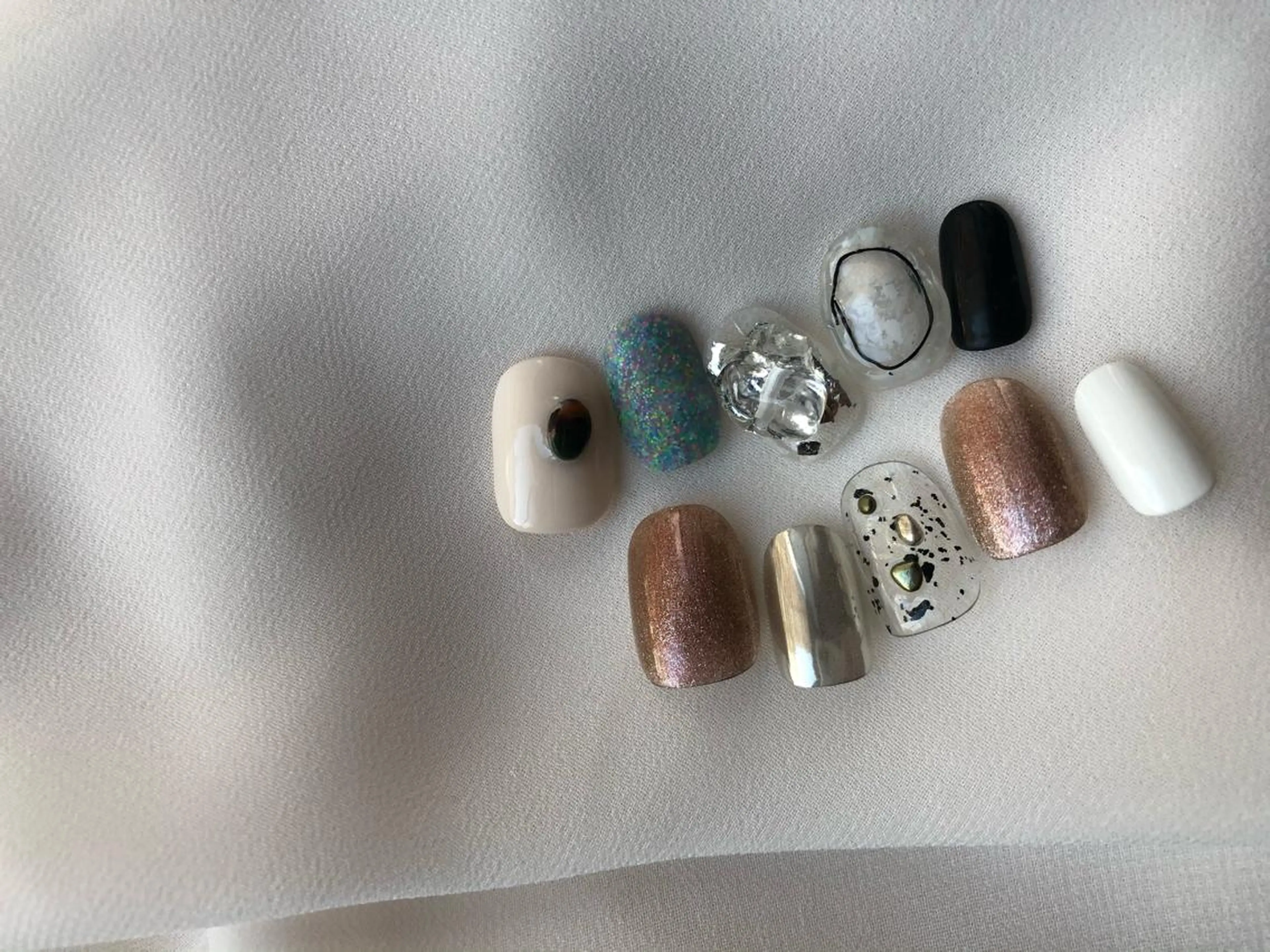 ネイル パラあり！フィルイン 美フォルムのネイルデザイン