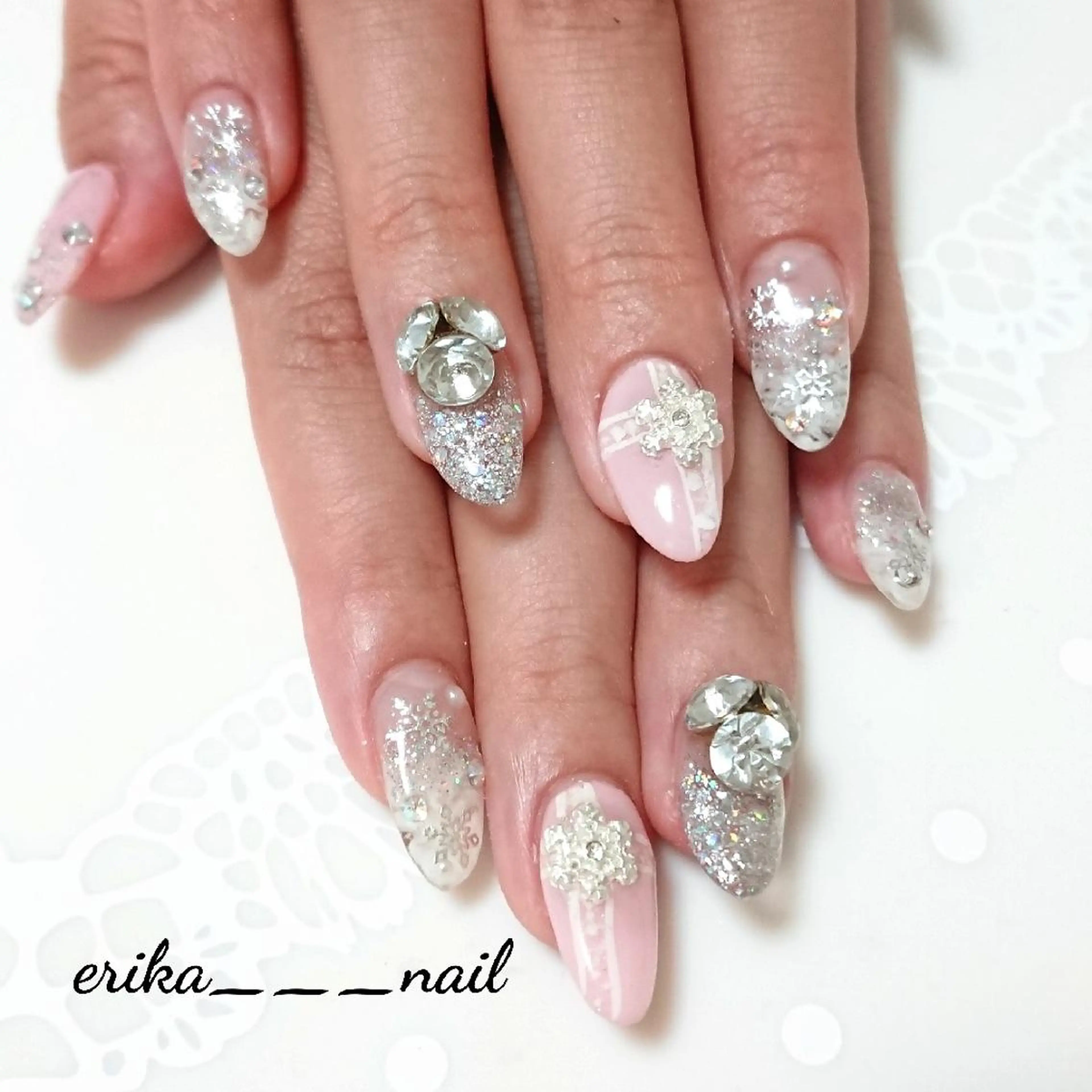 ネイル NAKAJIMA ERIKAのネイルデザイン