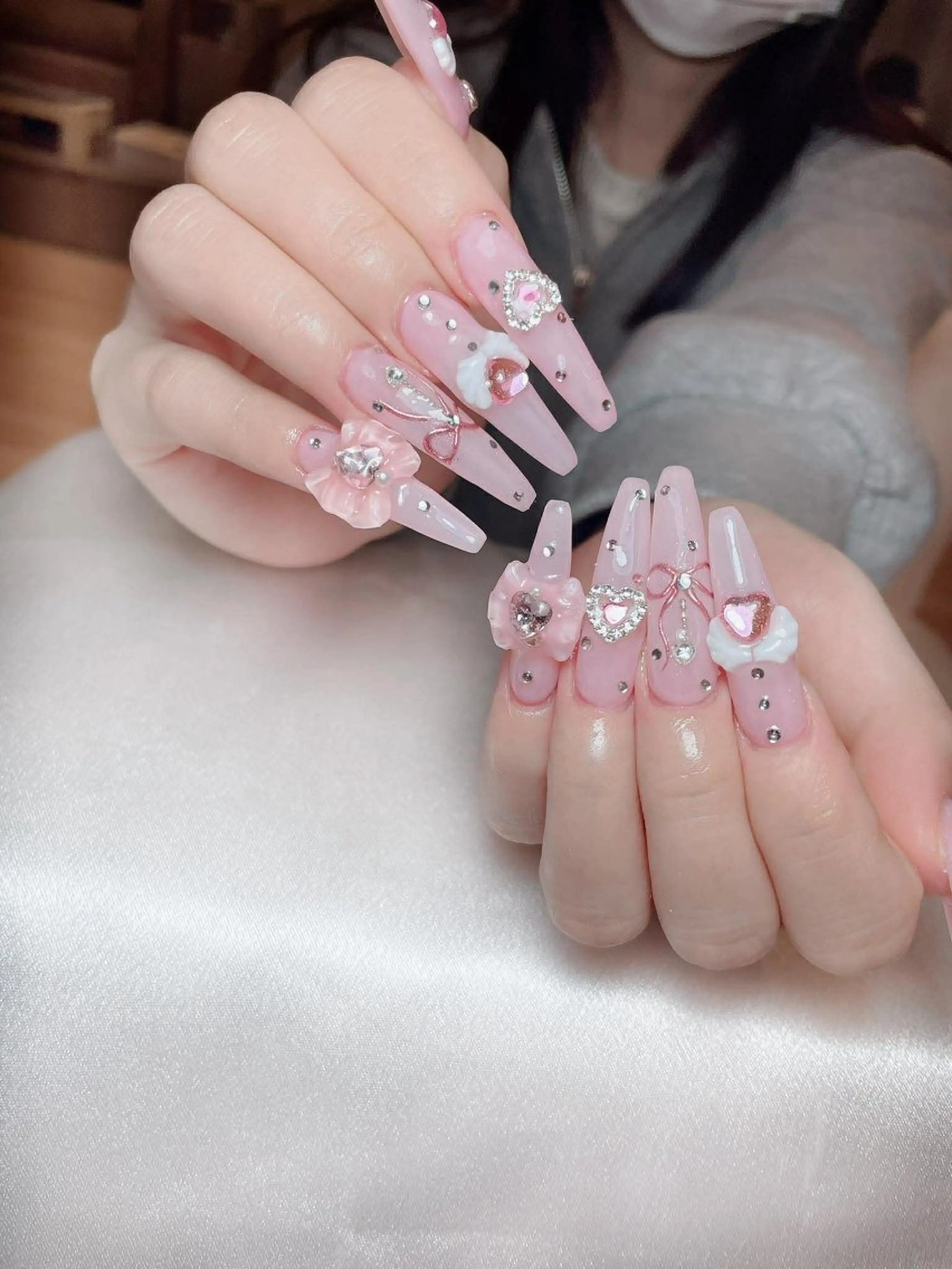 ネイル ハンドネイル Queen Nail Salonのネイルデザイン
