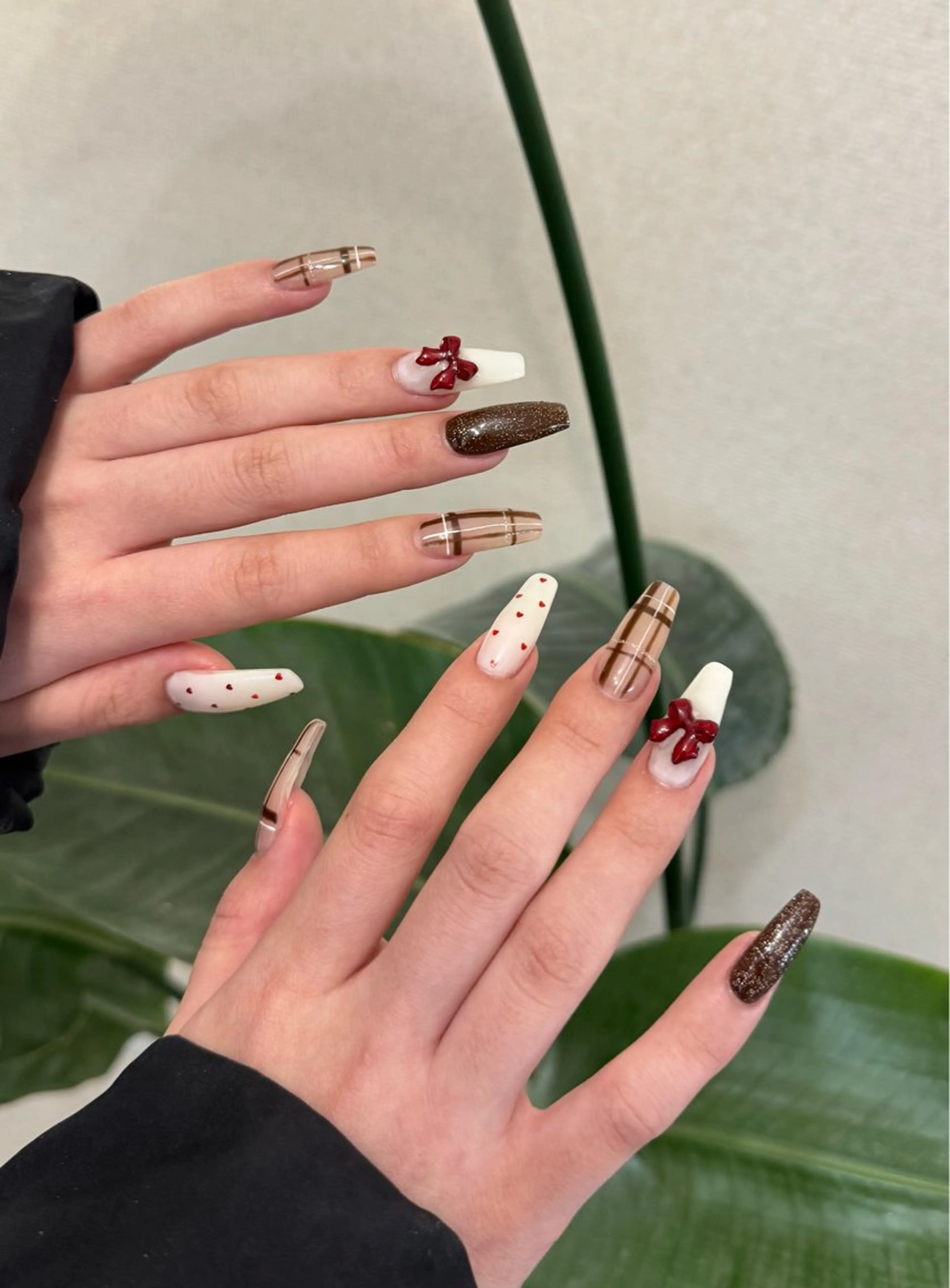 ネイル バレンタイン ハンドネイル 🫧RISA🫧 énn |四条烏丸のネイルデザイン