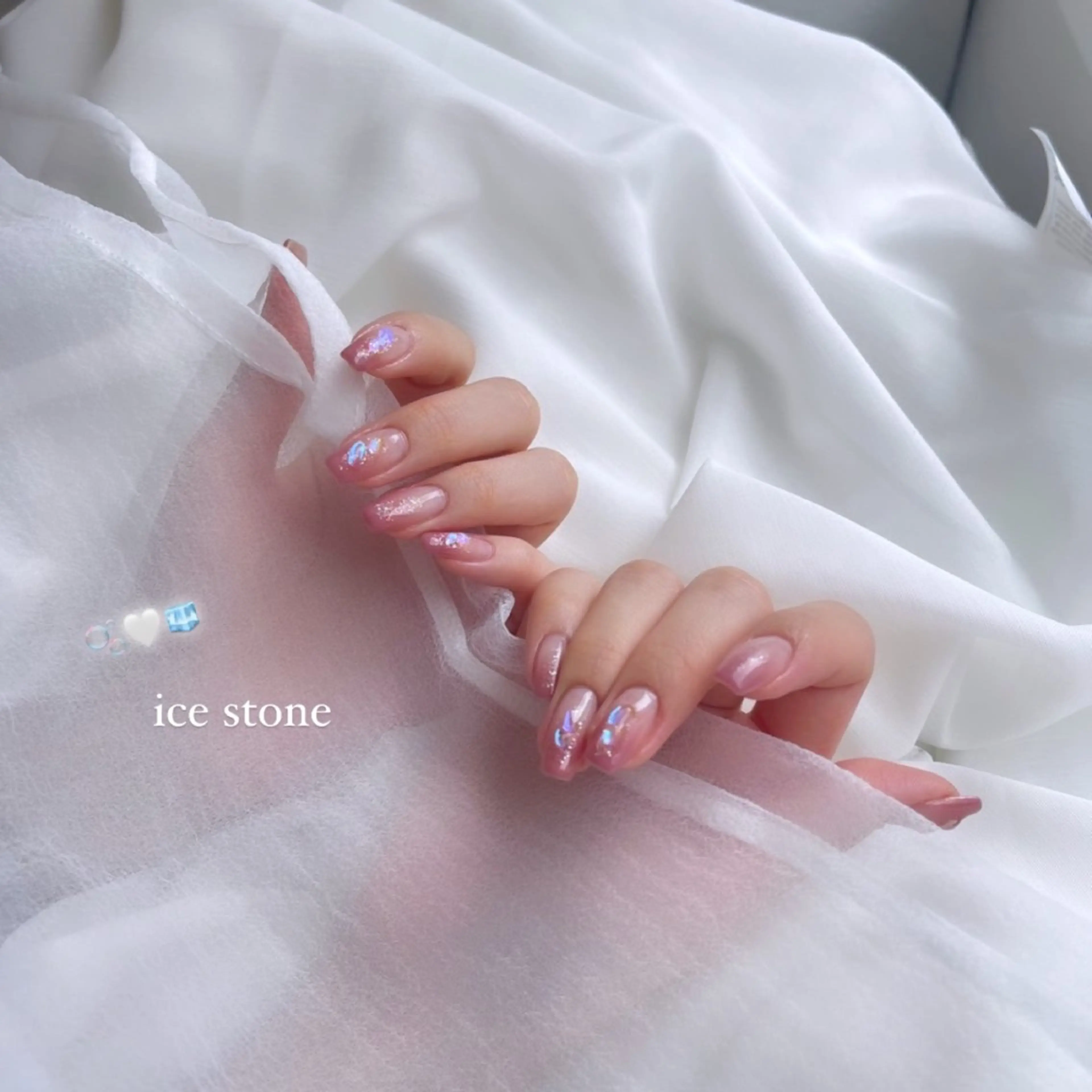 ネイル 氷ネイル・うるうるネイル Rich+nail 🫧仙台🫧のネイルデザイン
