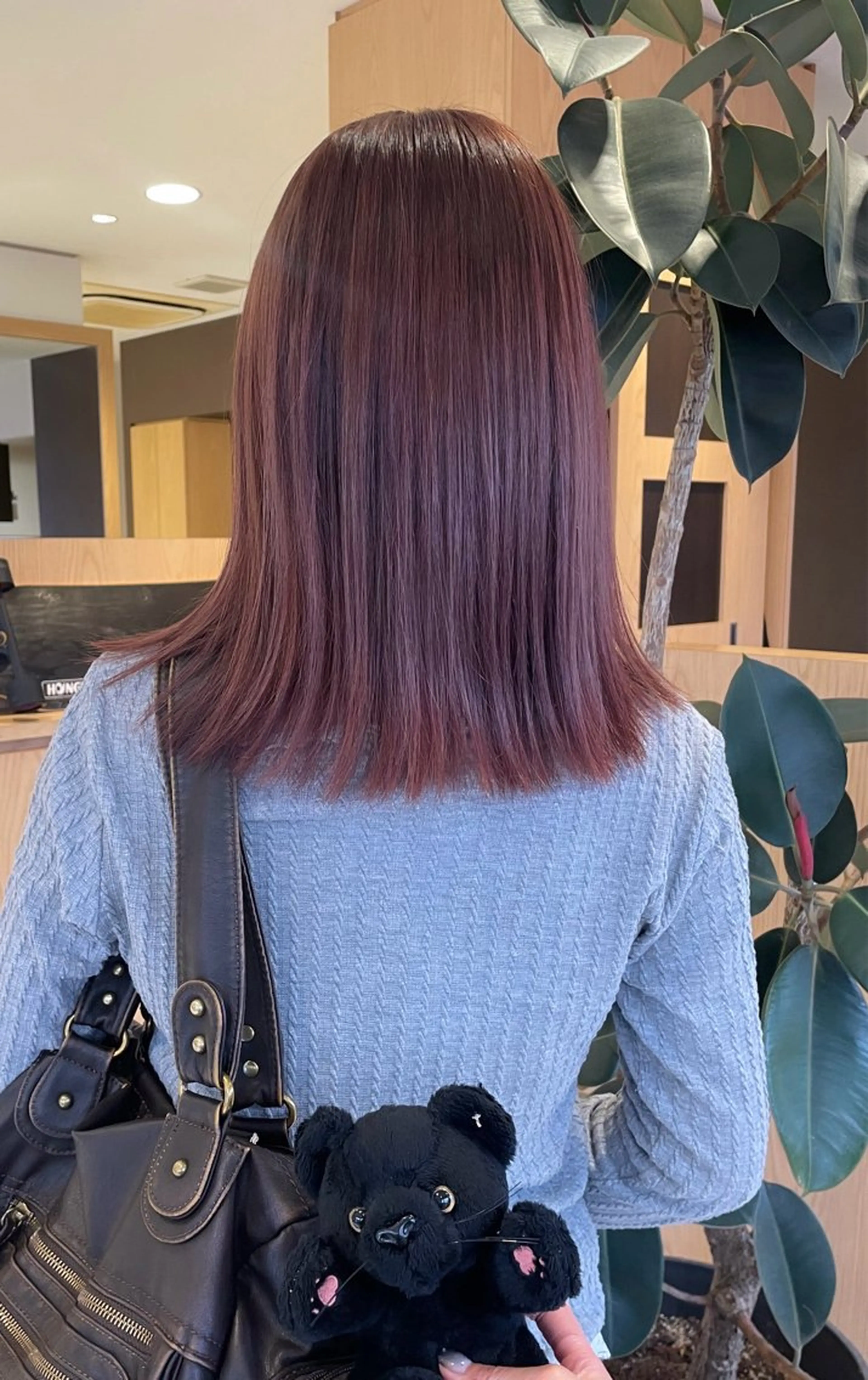 ミディアム 能松 玲奈のヘアスタイル