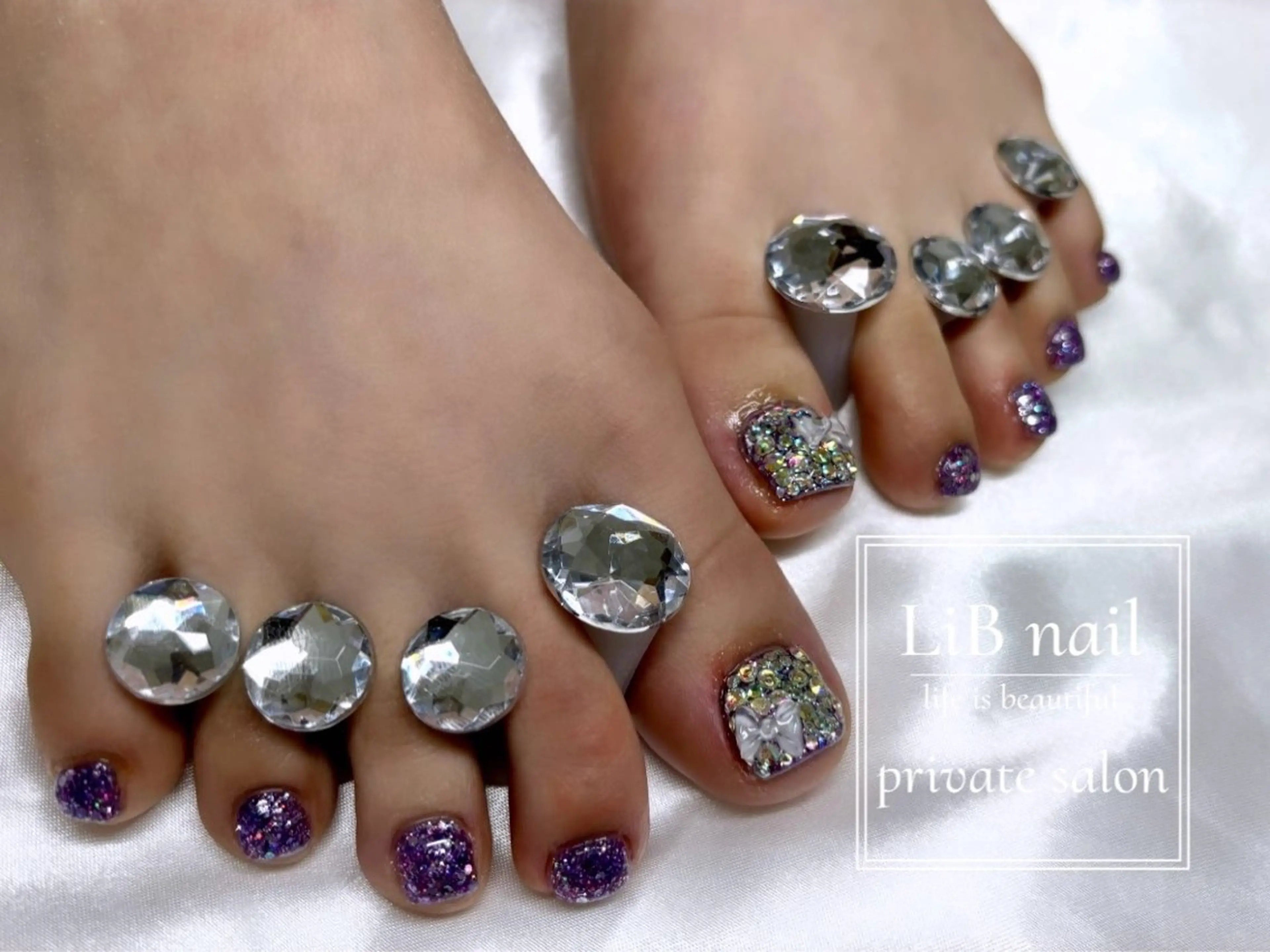 ネイル フットネイル LiB nailのネイルデザイン