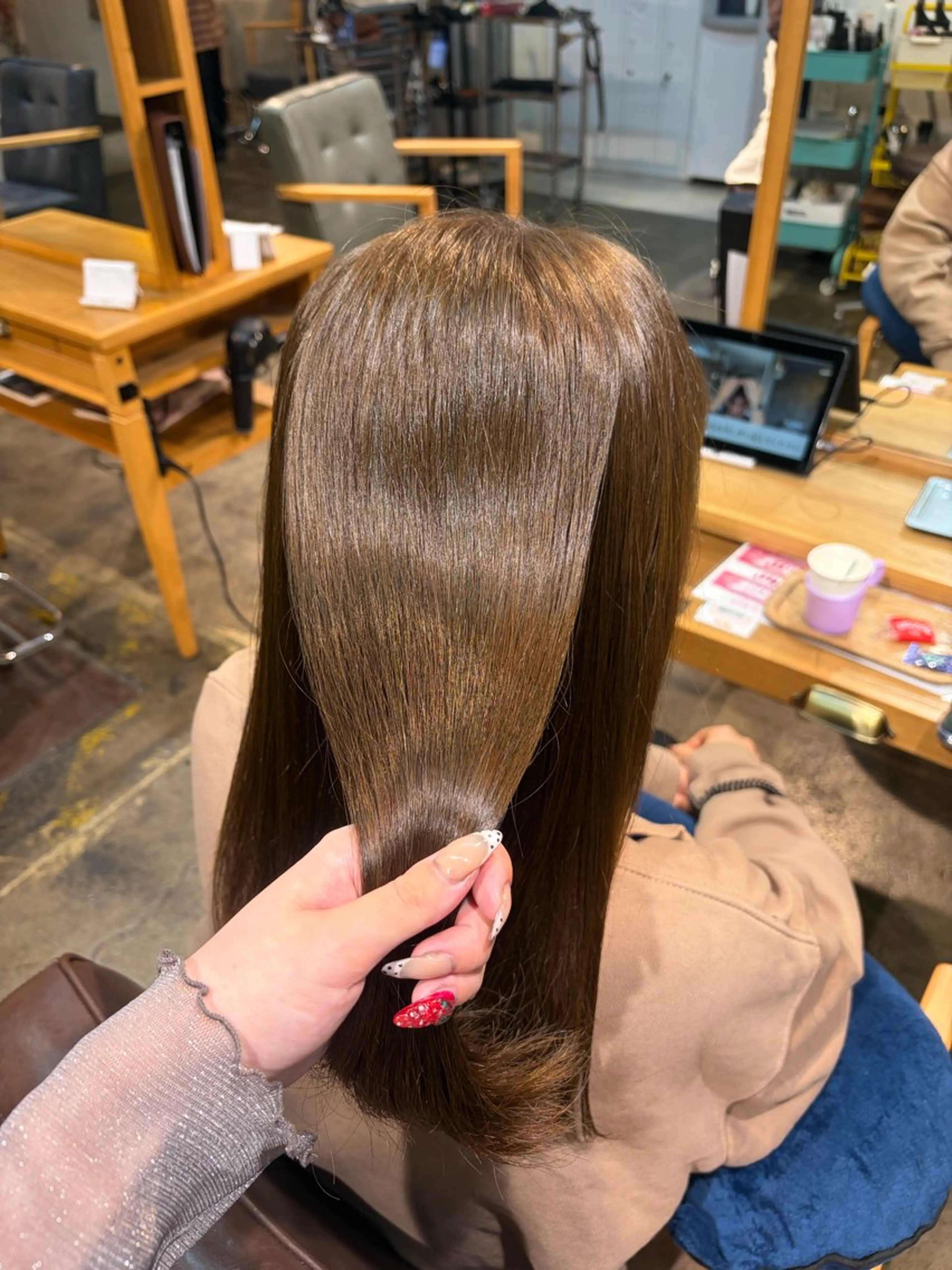 カラー 🎶YUME🎶 Rooohairのヘアスタイル