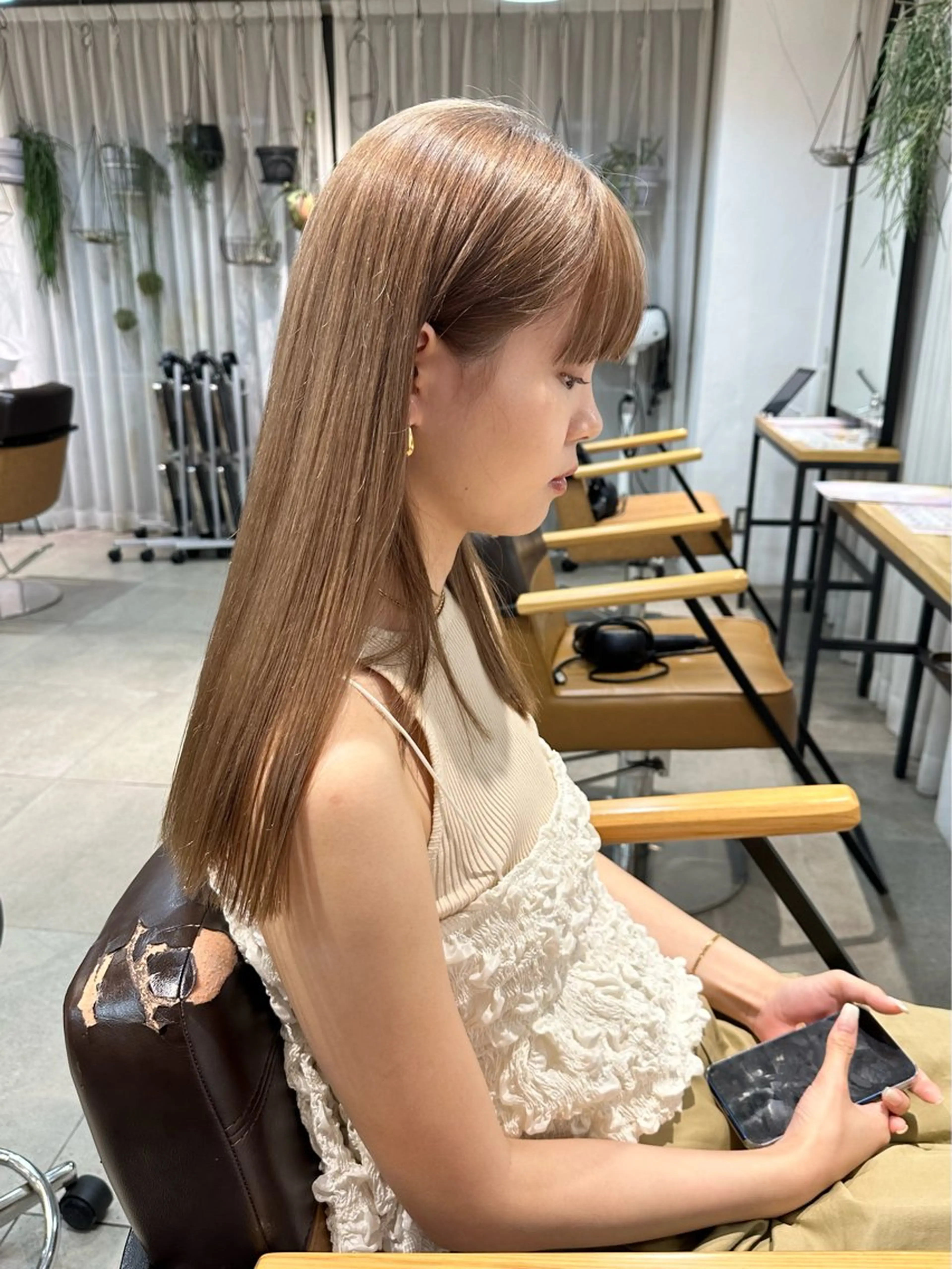 セミロング カラー ヘアカラー トリートメント 縮毛矯正/透け感 カラー🎀♡mariのヘアスタイル