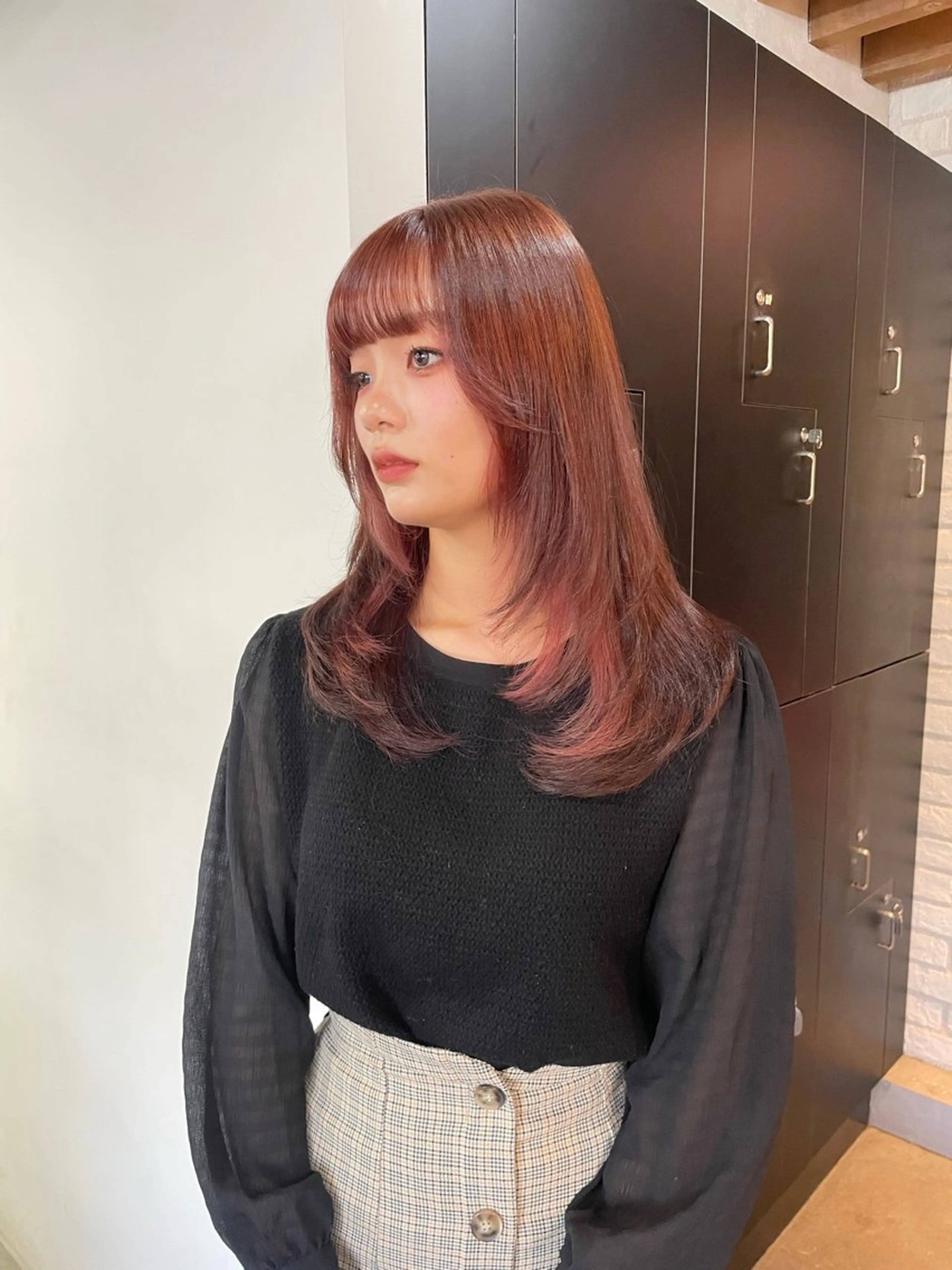 セミロング カット ヘアカラー トリートメント 横山 奈央のヘアスタイル