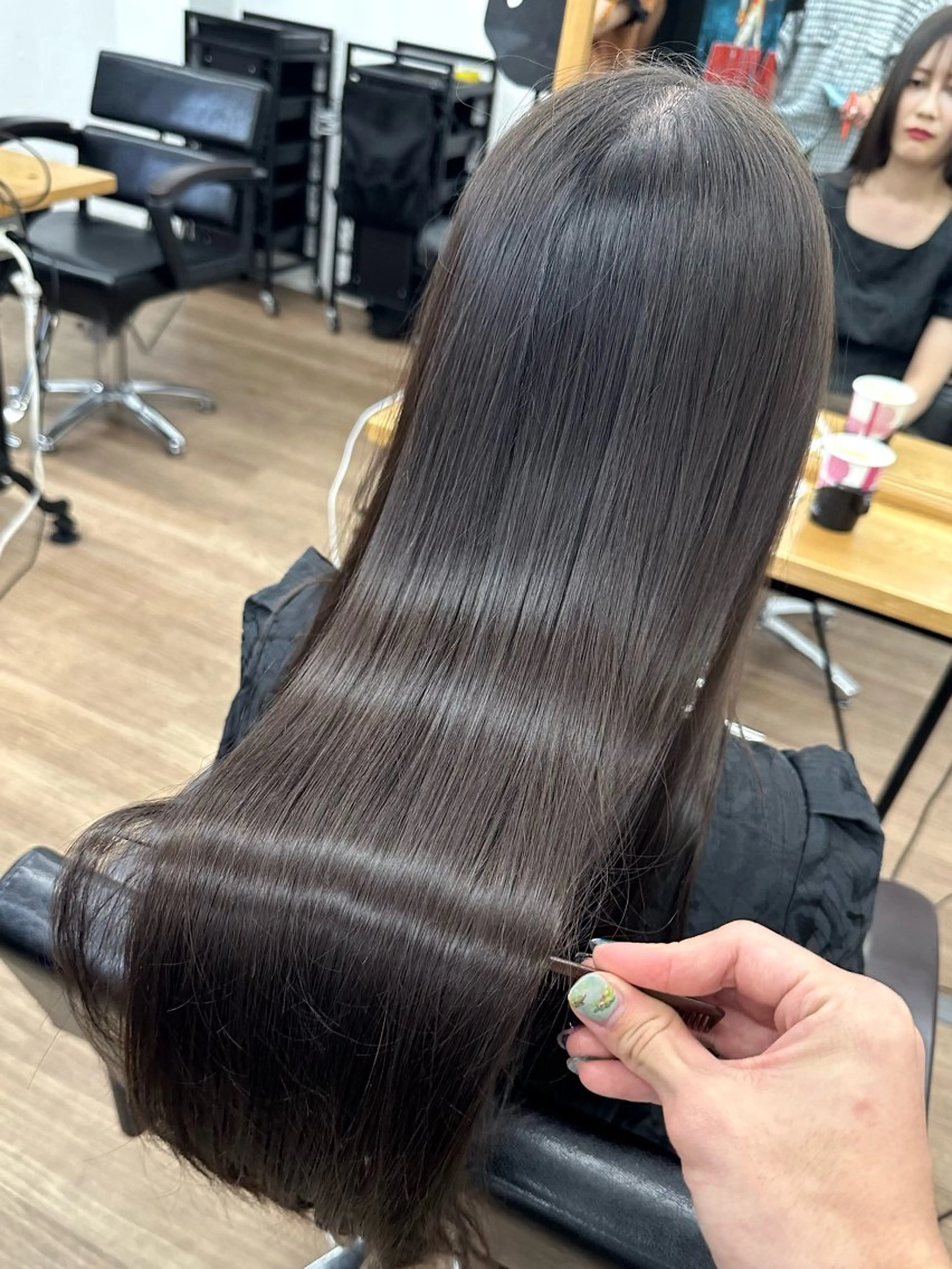 ロング カラー パーマ ヘアアレンジ メンズ ベージュカラー 顔周りカット 髪質改善 レイヤーカット トリートメント トリートメント 💎髪質改善特化💎 RUITOのヘアスタイル