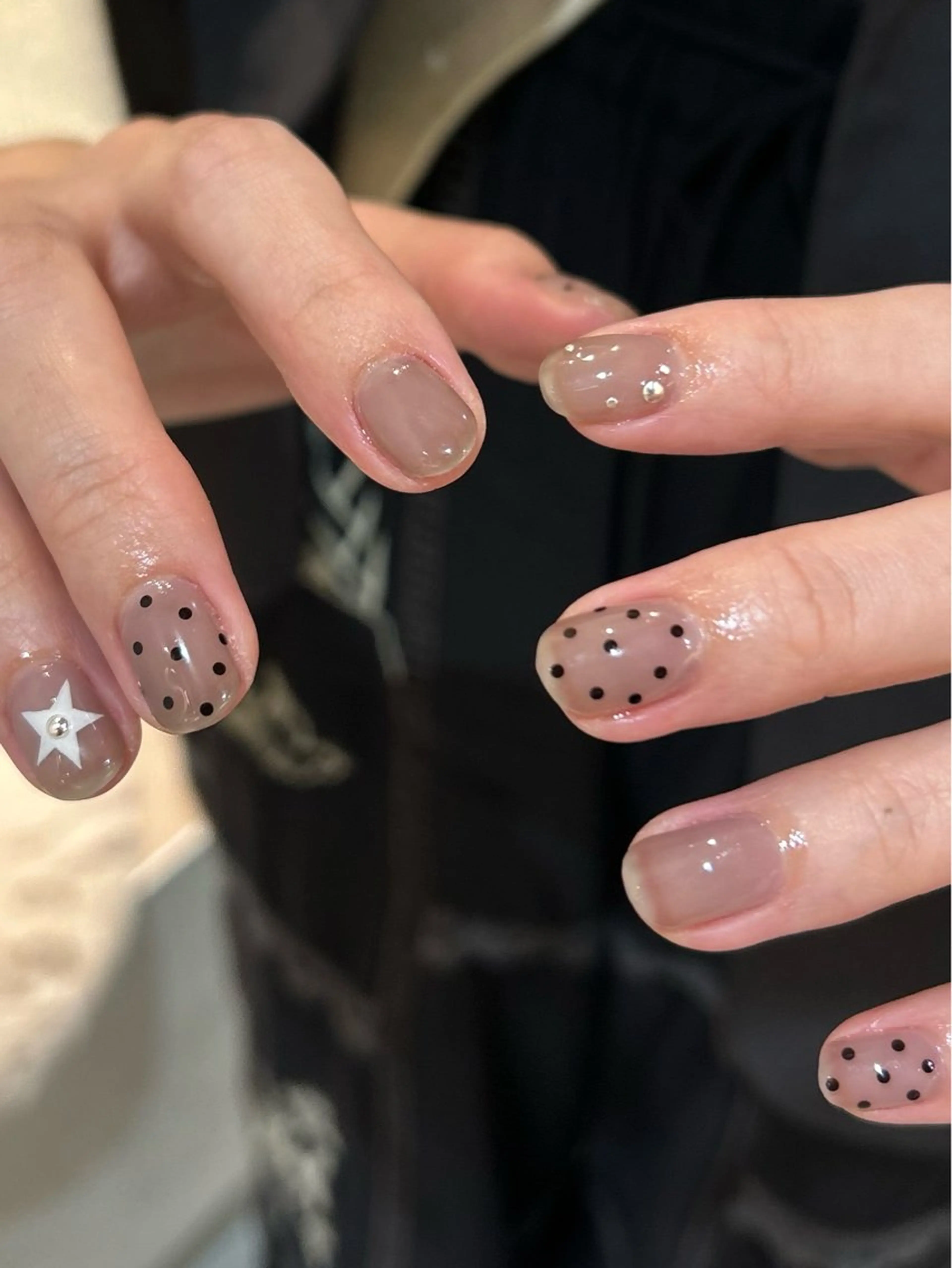 ネイル ハンドネイル フットネイル LÓE. hinakoのネイルデザイン