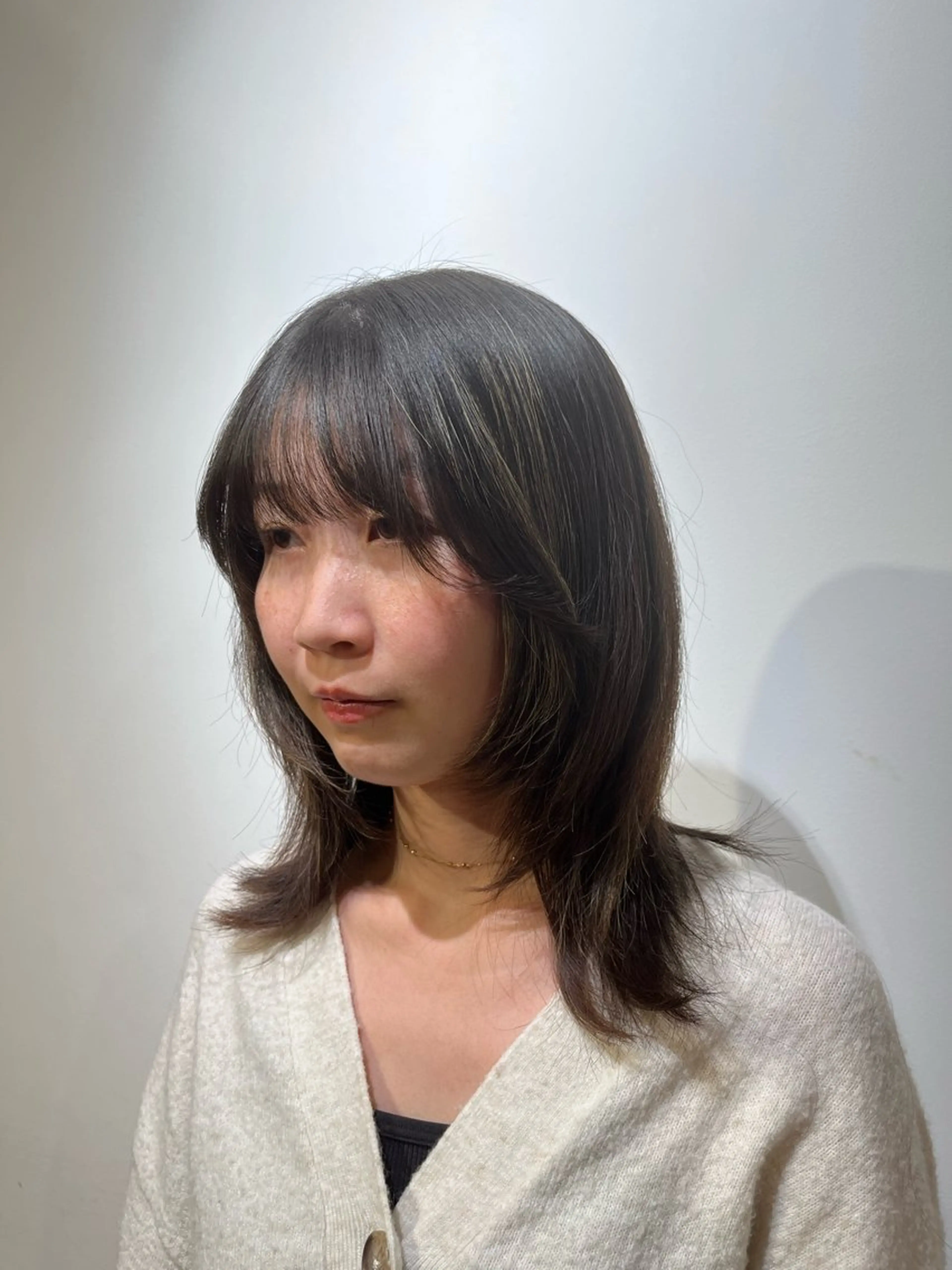 ミディアム fifth 桐山 蒼史のヘアスタイル