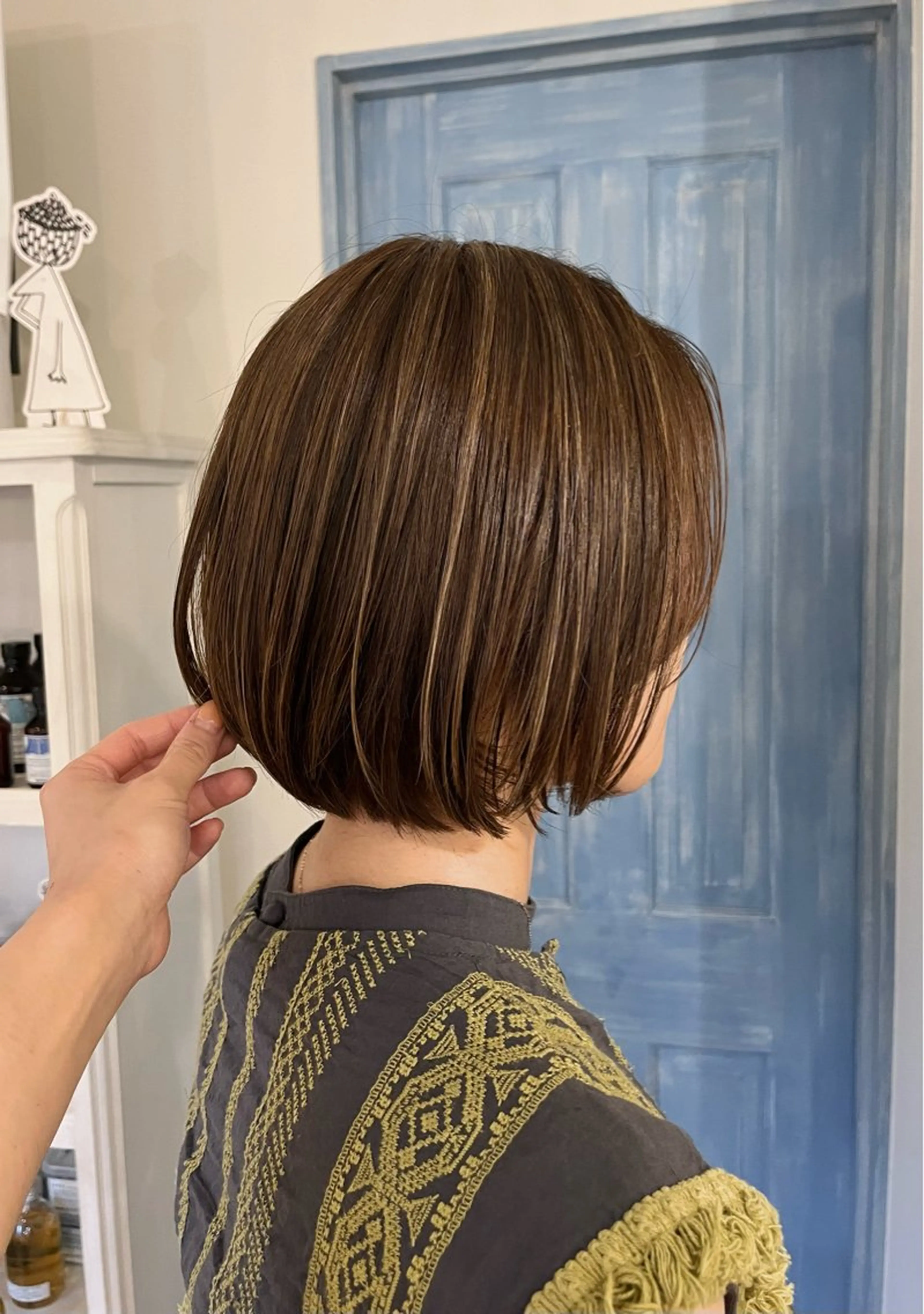 ショート ボブ ハイライト ヘアカラー トリートメント よこもり あいのヘアスタイル