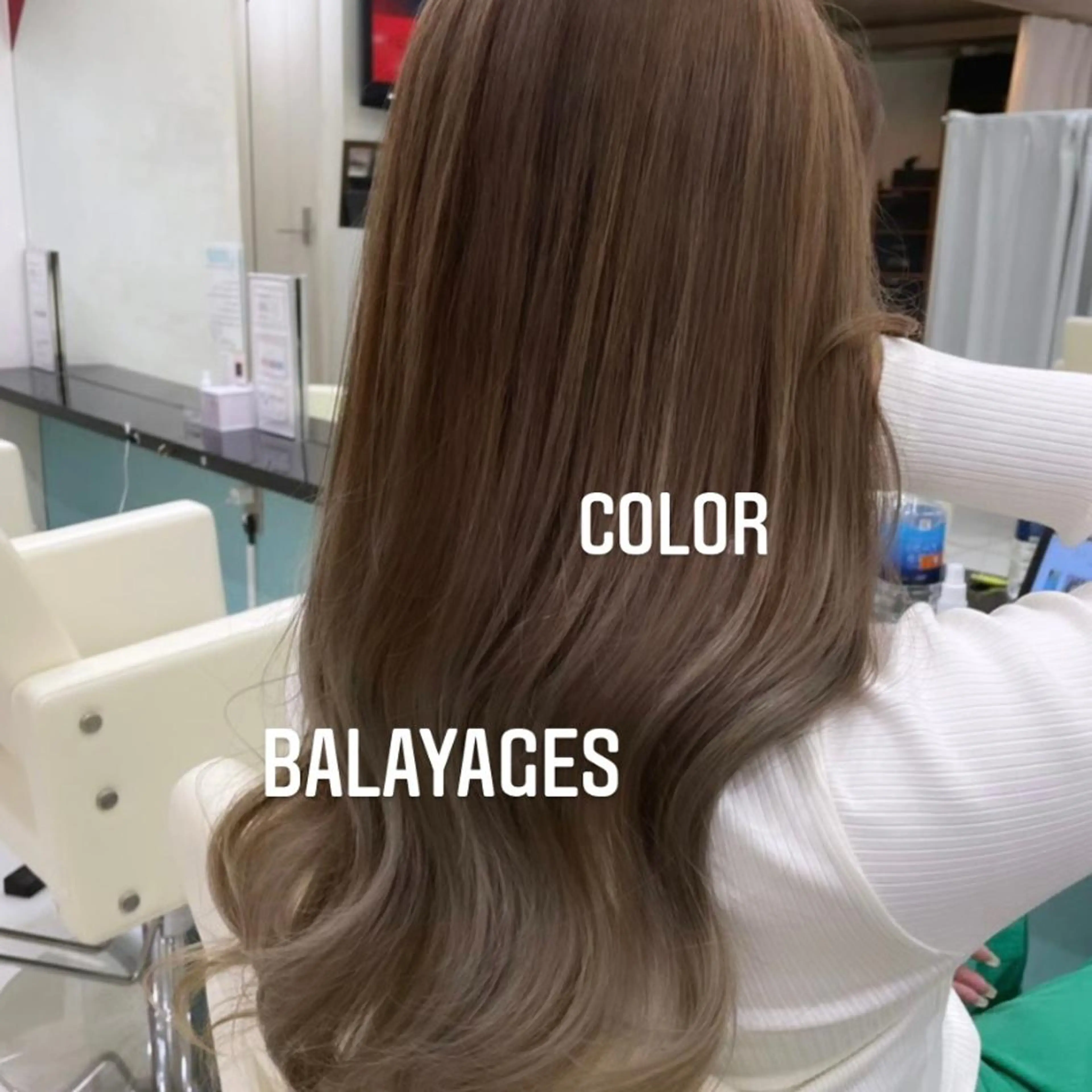 ロング カラー ヘアカラー エクステ エクステ🩵ブリーチ 韓国ヘア🩵KAEのヘアスタイル