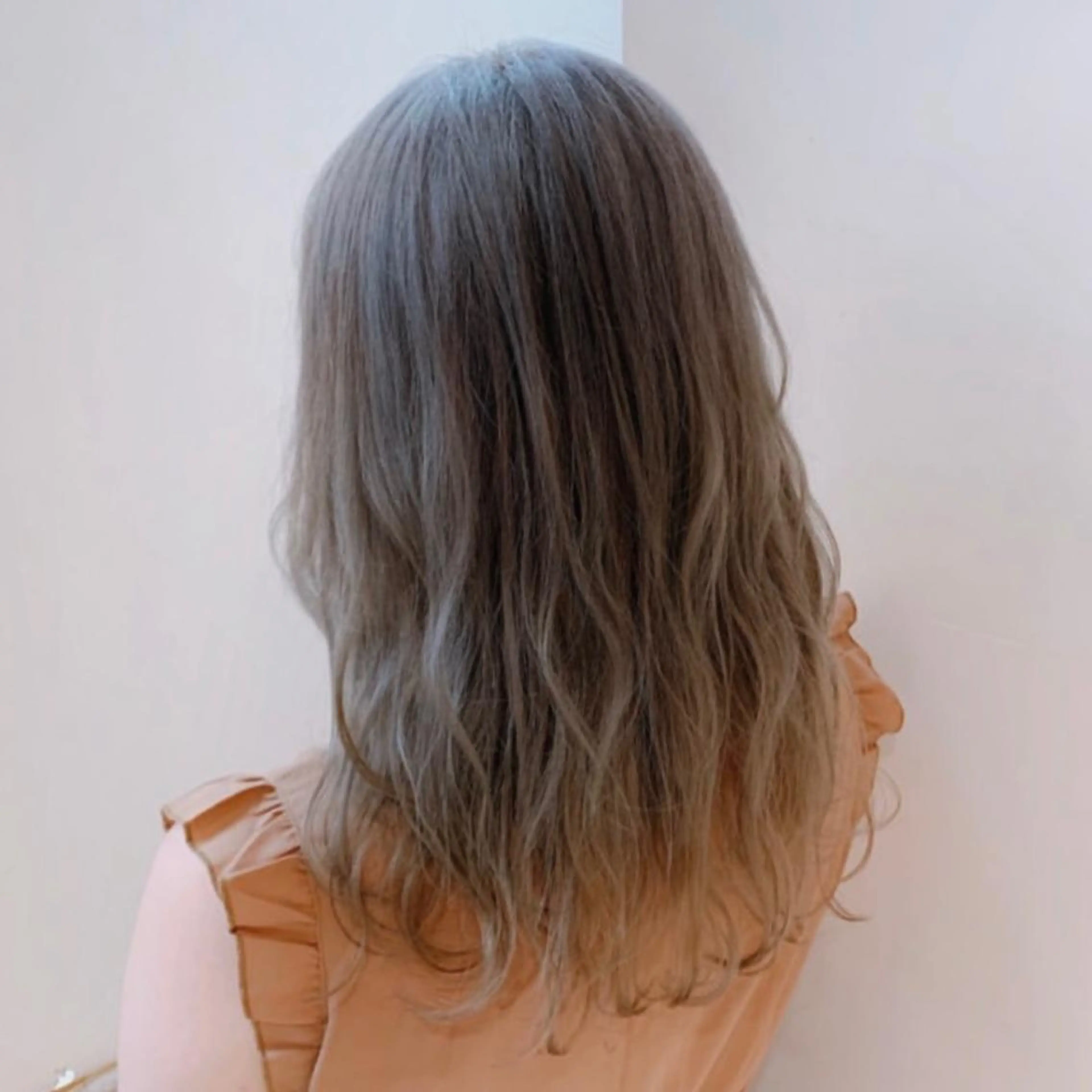 ミディアム カラー ダブルカラー ヘアカラー トリートメント 農添 杏のヘアスタイル