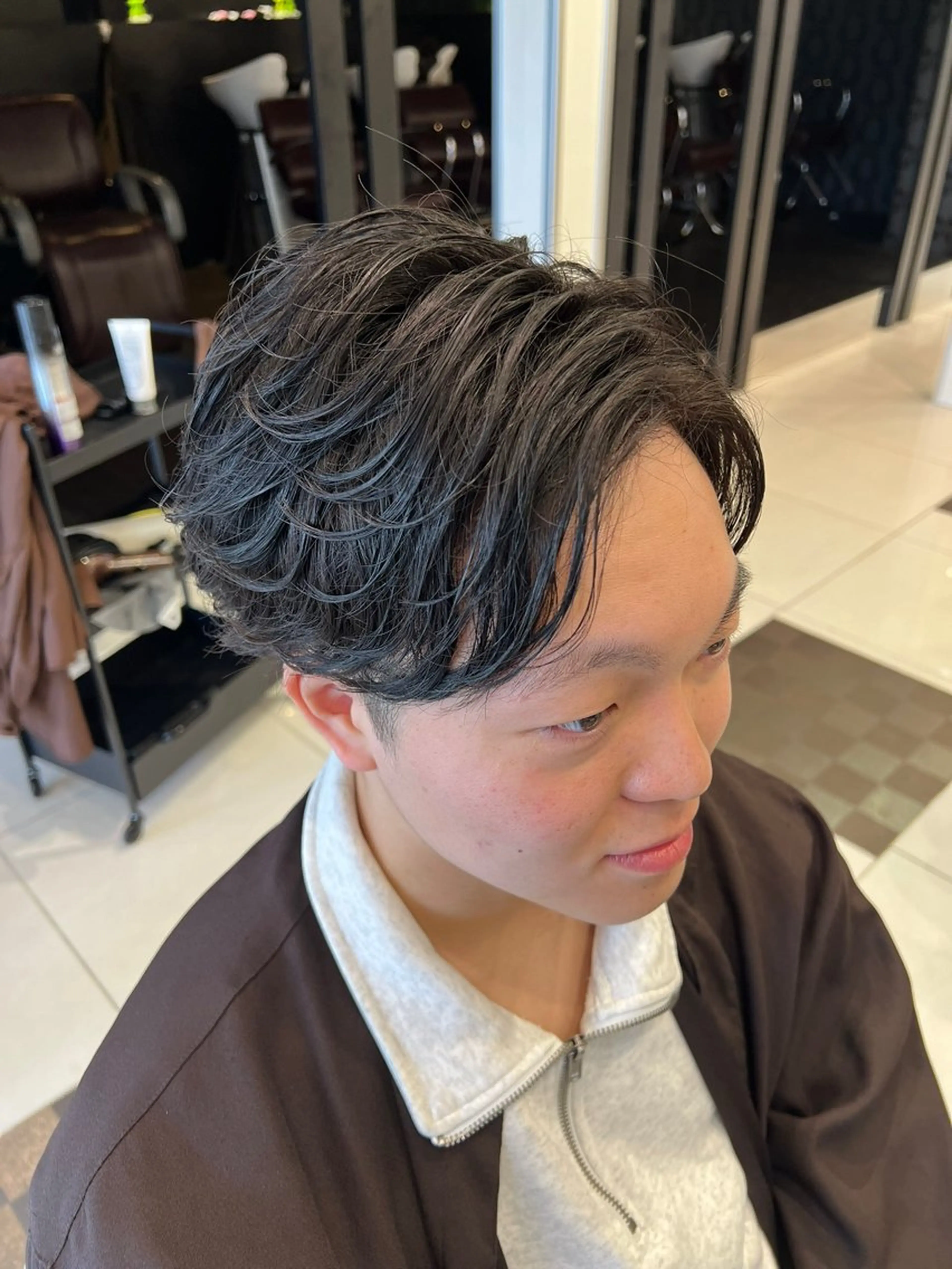 パーマ メンズ メンズ就活ヘア メンズパーマ カット パーマ 野口 竜矢のヘアスタイル