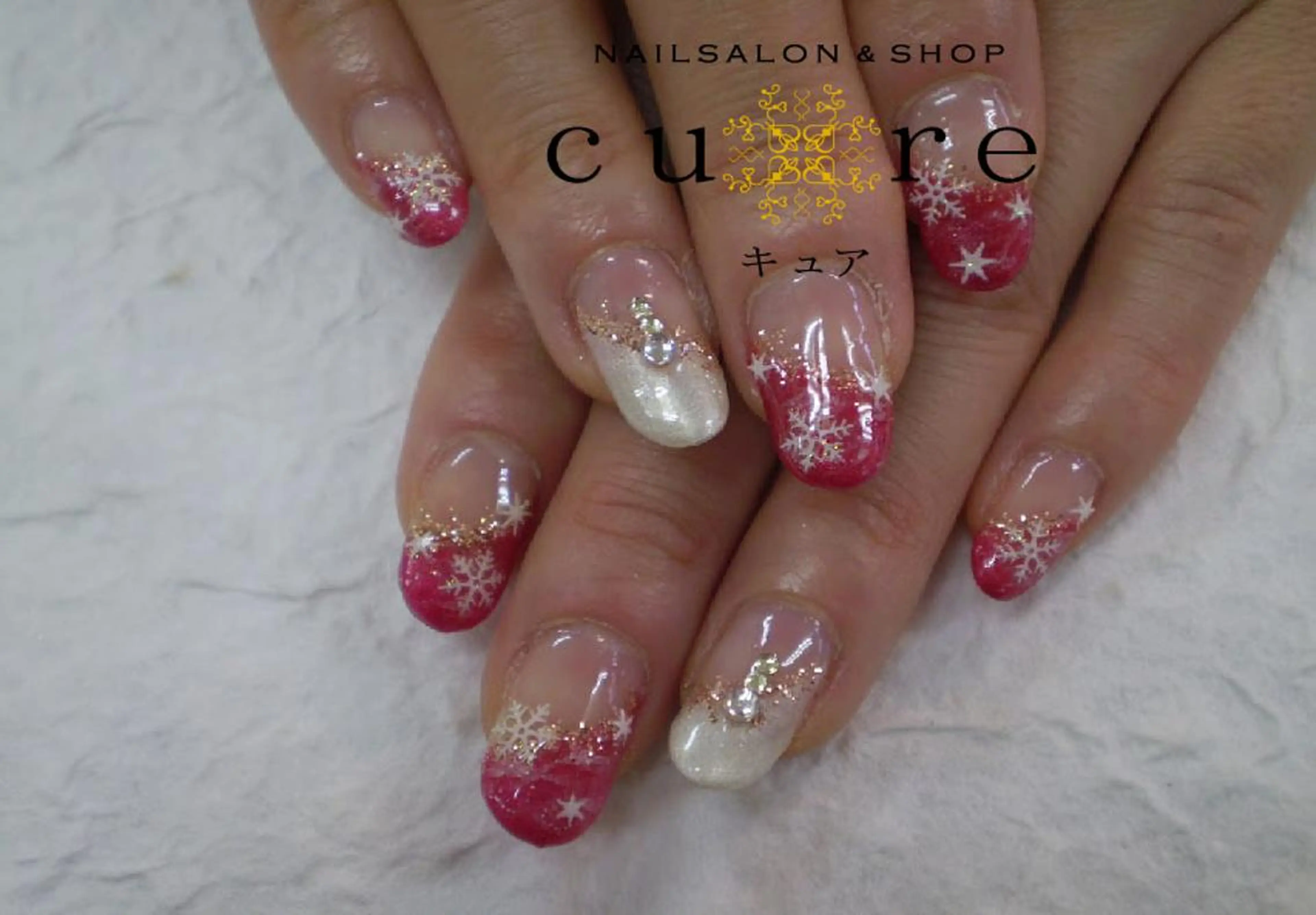 ミディアム ネイル 冬ネイル ネイルサロン Cureのネイルデザイン