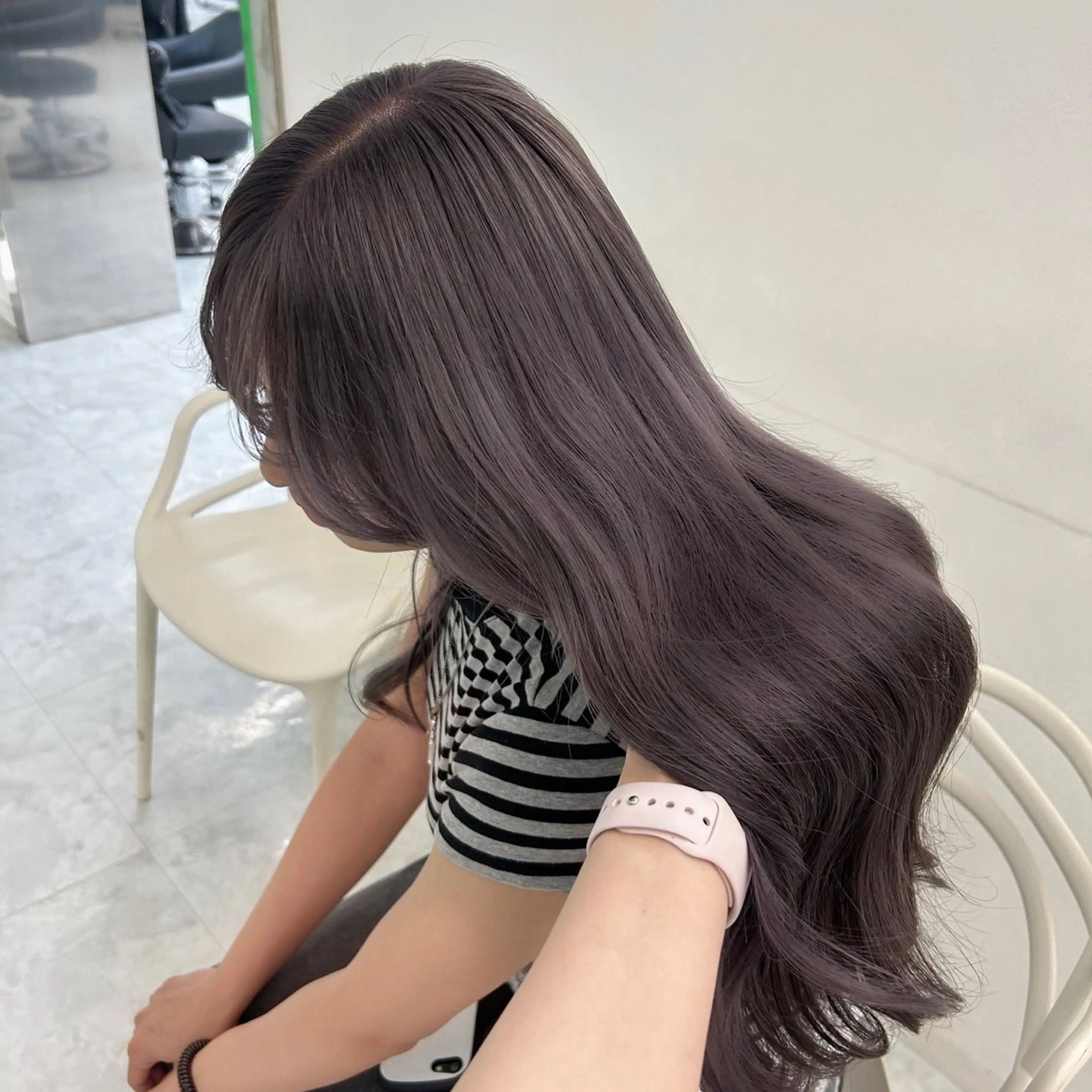 ロング ヘアカラー トリートメント 淡色ラベンダー♡ ニーナ🎀🦙のヘアスタイル