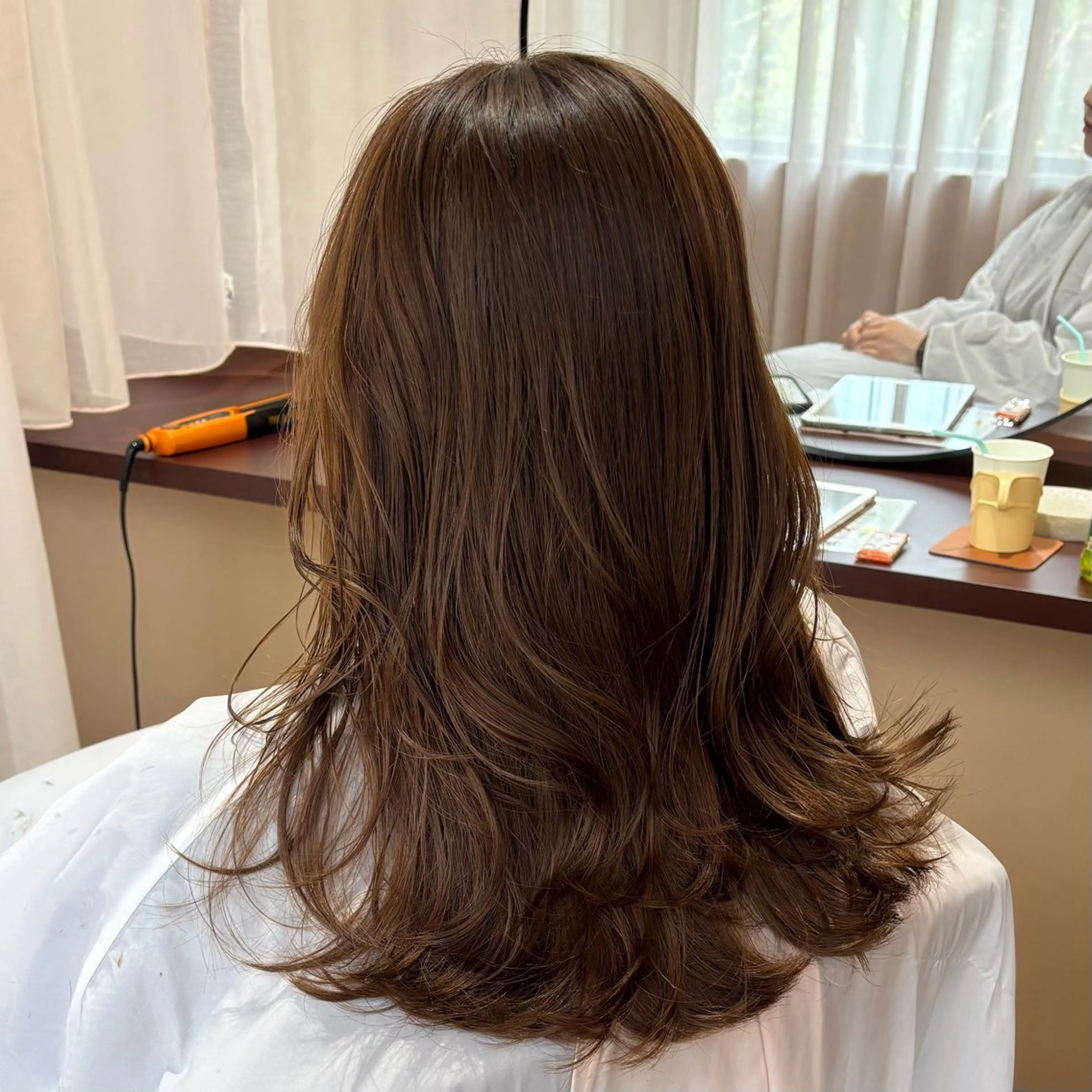 セミロング 髪質改善 小顔カット トリートメント カット ヘアカラー トリートメント やまぐち もえかのヘアスタイル