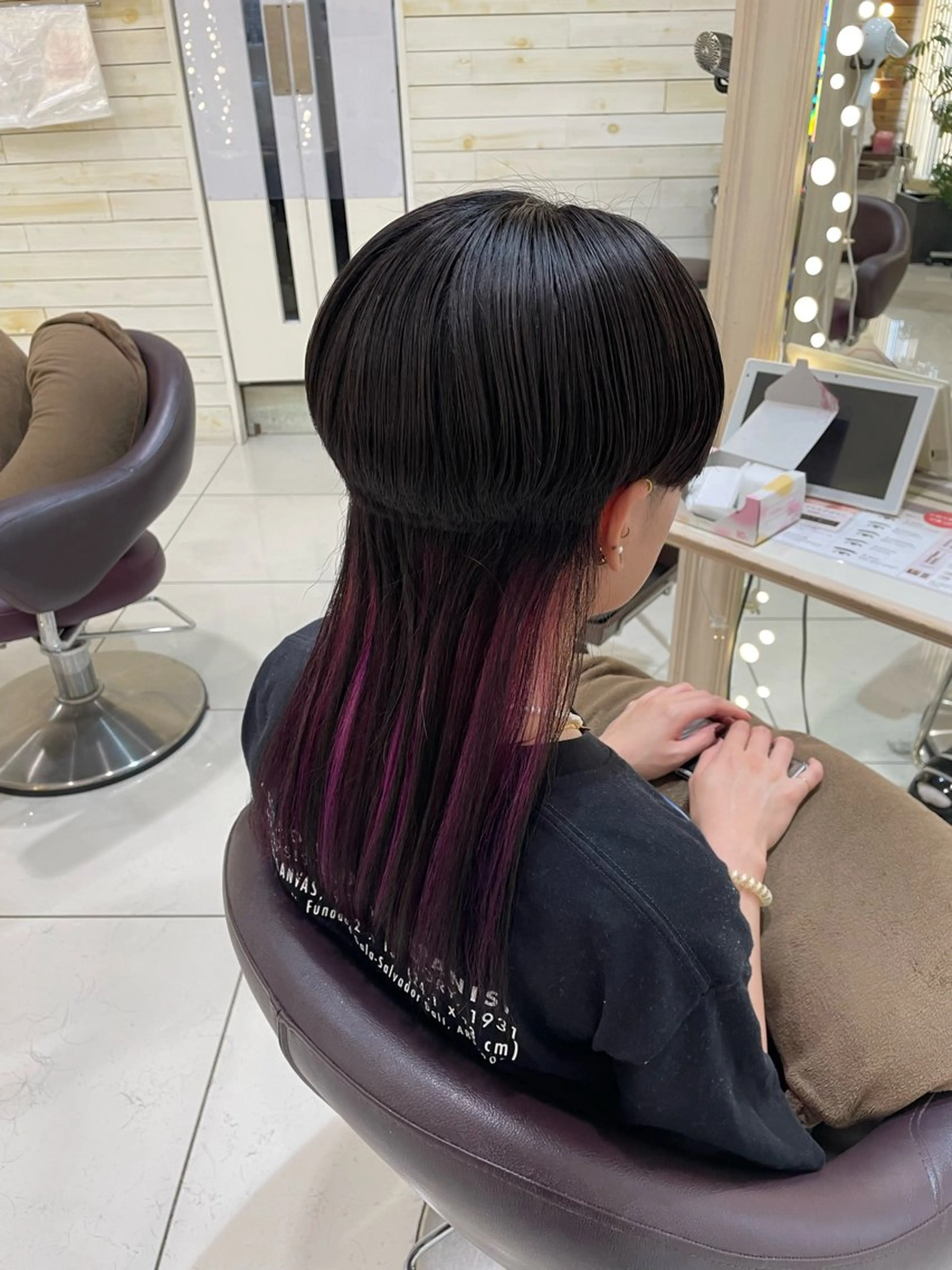 セミロング なな /カラー/アレンジのヘアスタイル