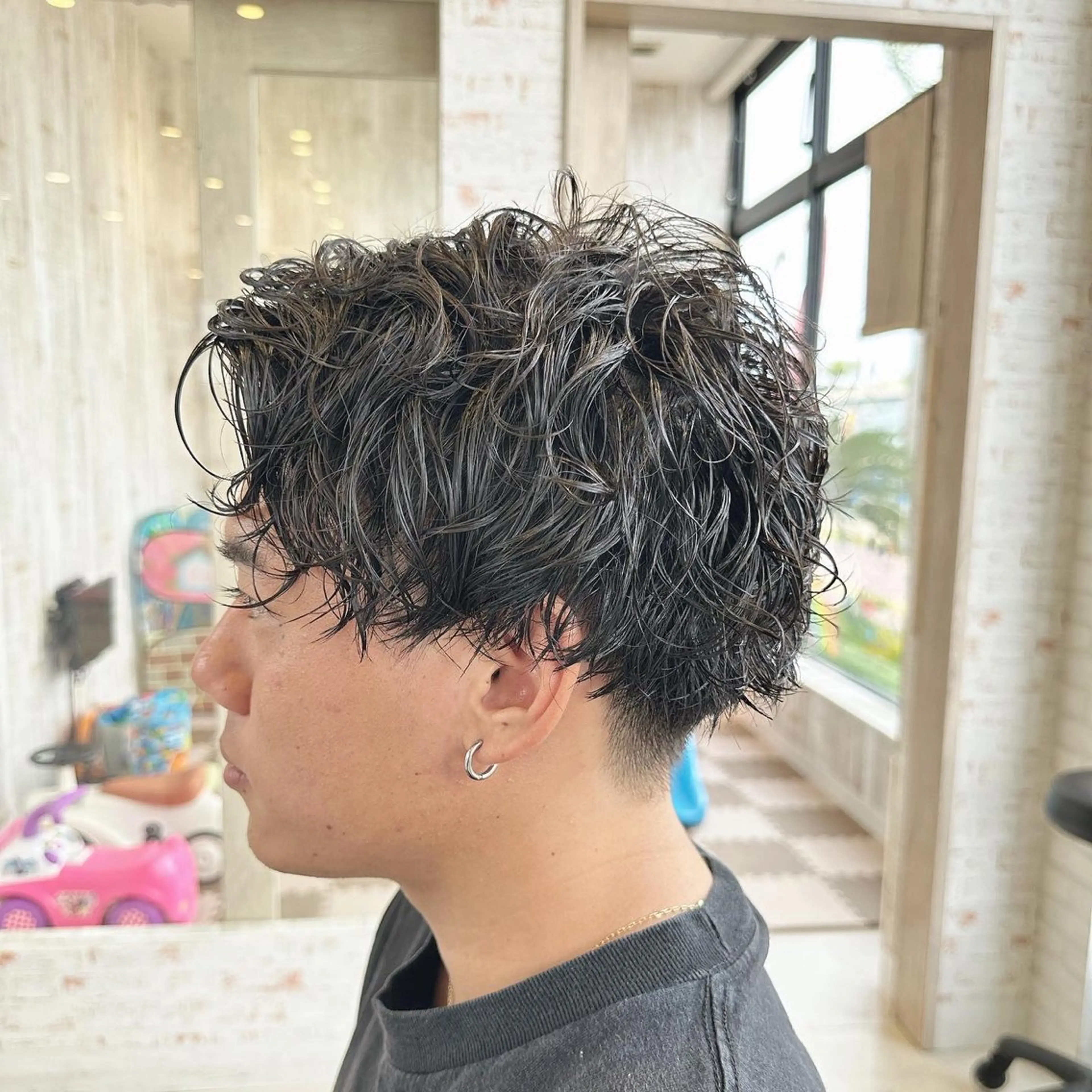 パーマ メンズ 見川 ヒカルのヘアスタイル